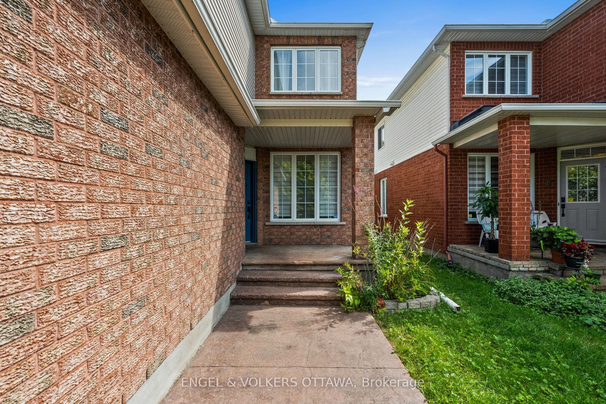 1121 Rocky Harbour Crescent, Blossom Park - Airport and Area, ON K1V 1V4 photo 3