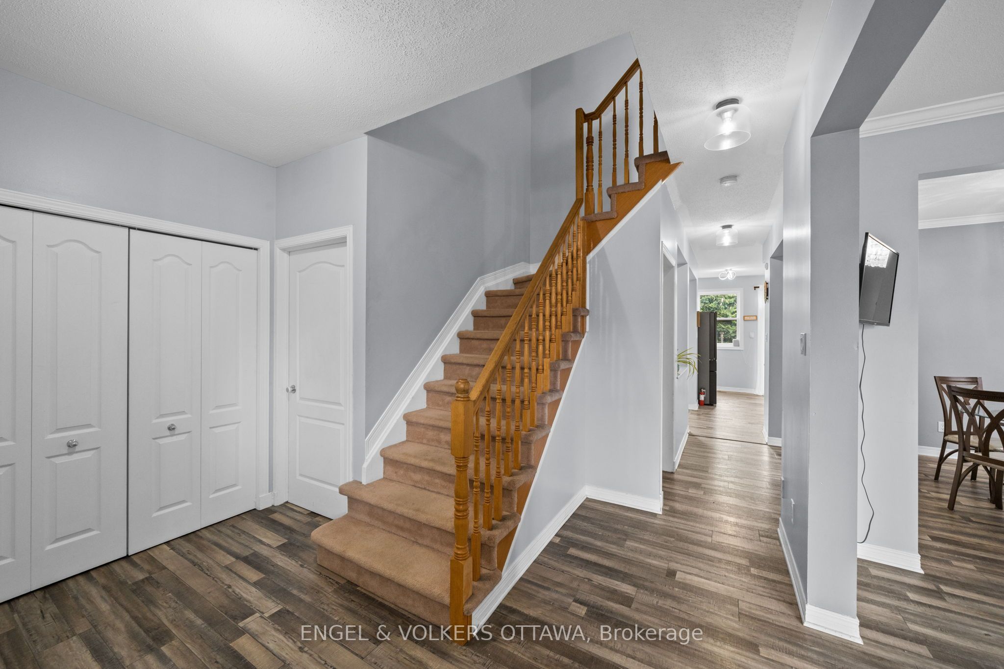 1121 Rocky Harbour Crescent, Blossom Park - Airport and Area, ON K1V 1V4 photo 5