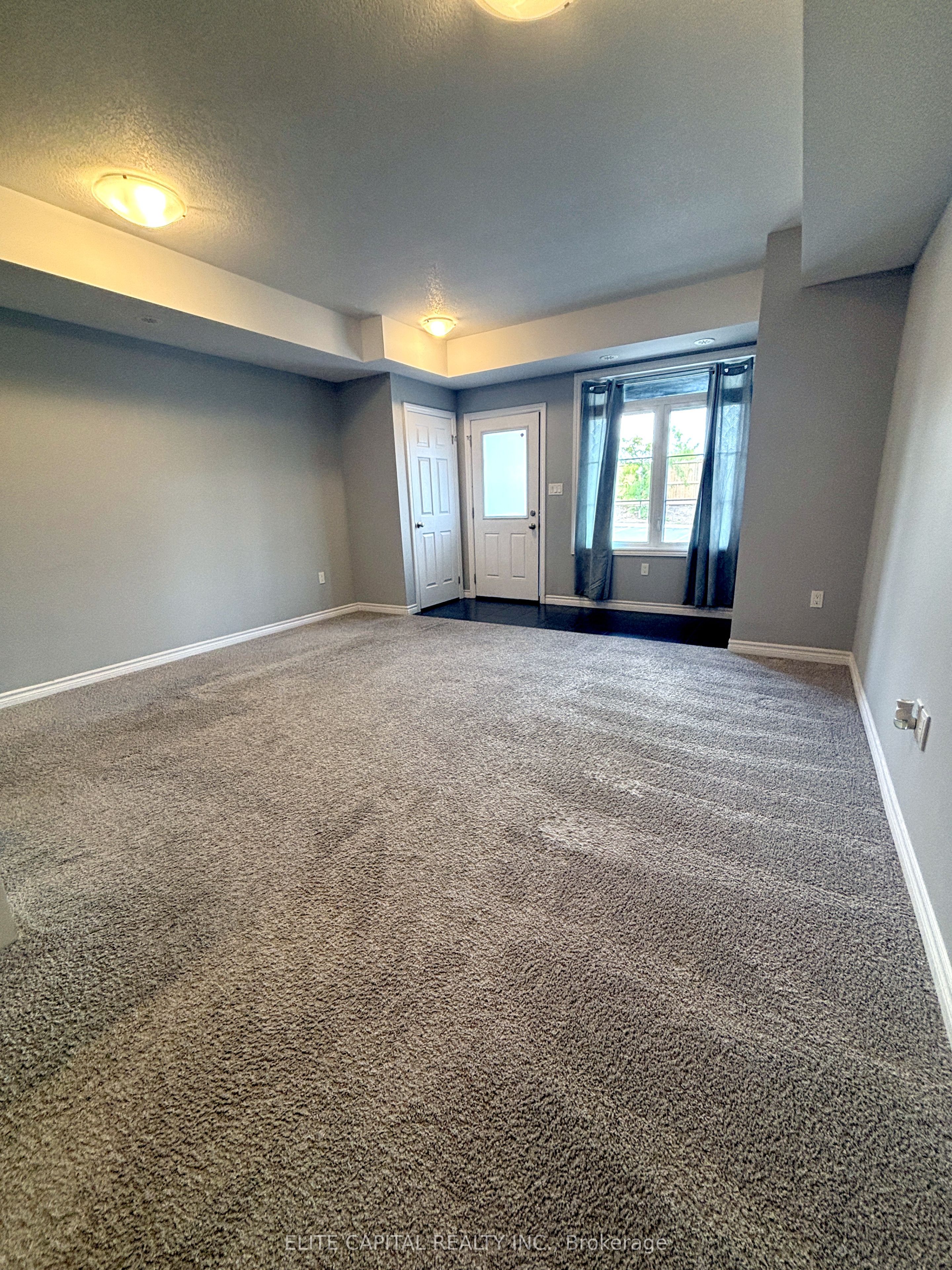 104 Oat Lane, Kitchener, ON N2R 0S8 photo 3