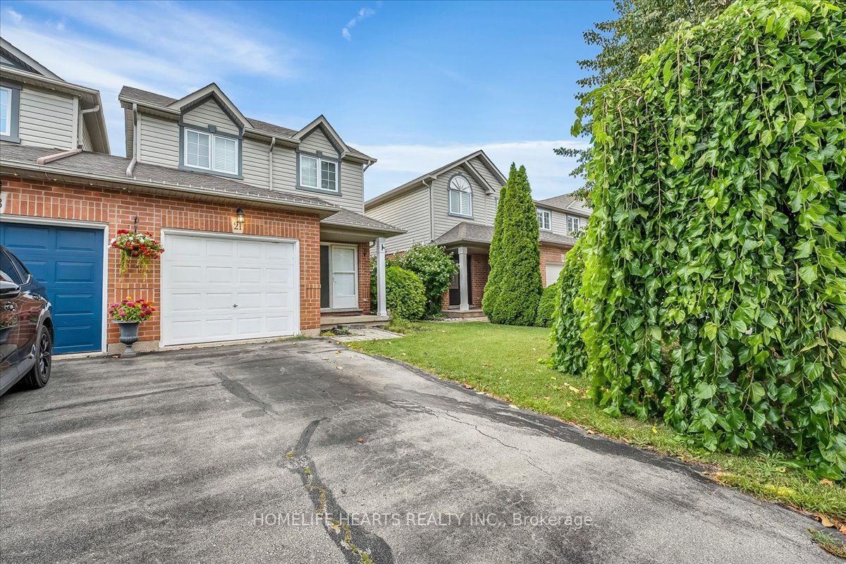 21 Bronte Court, Hamilton, ON L9H 7N2 photo 3