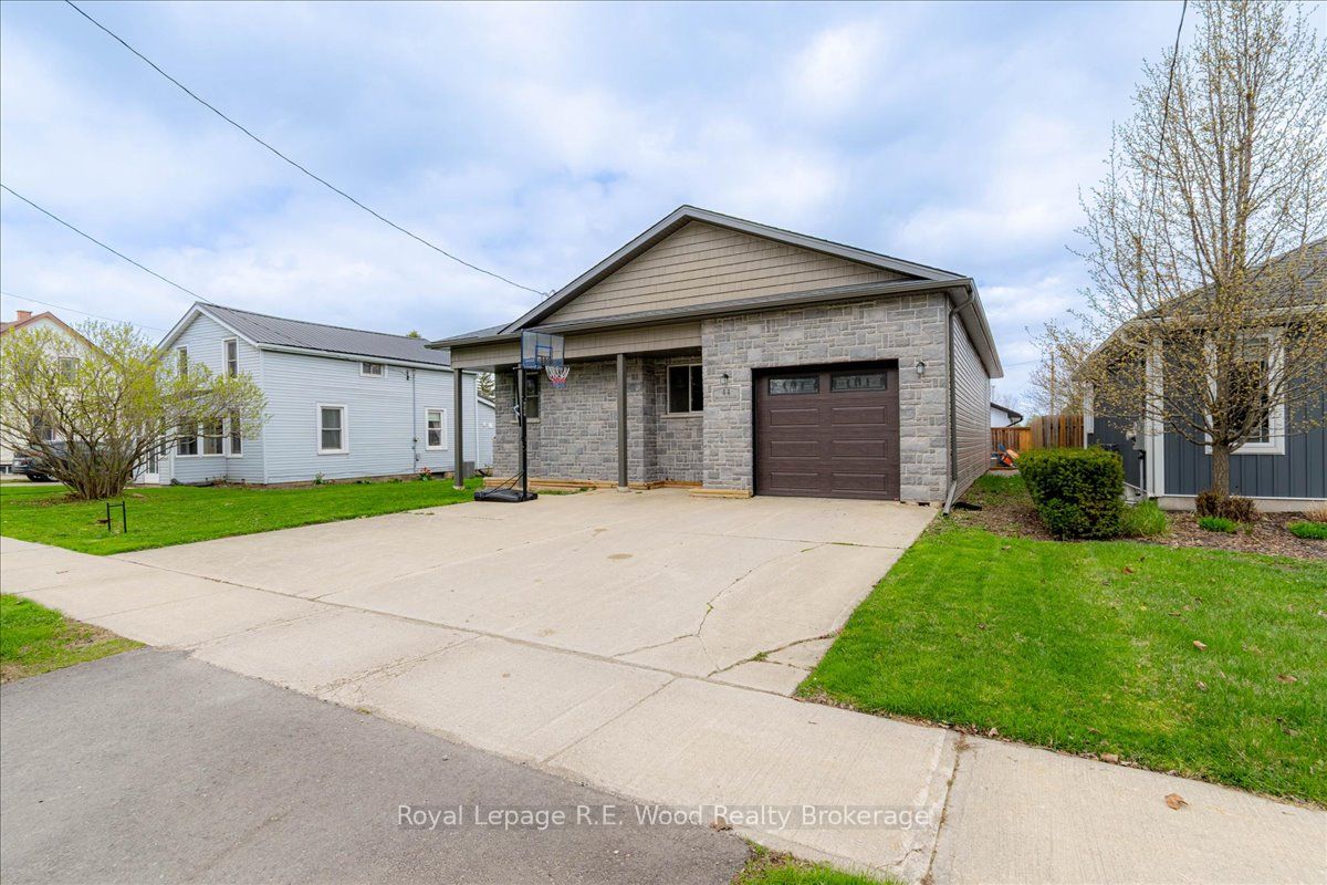 44 Stover Street N, Norwich, ON N0J 1P0 photo 3