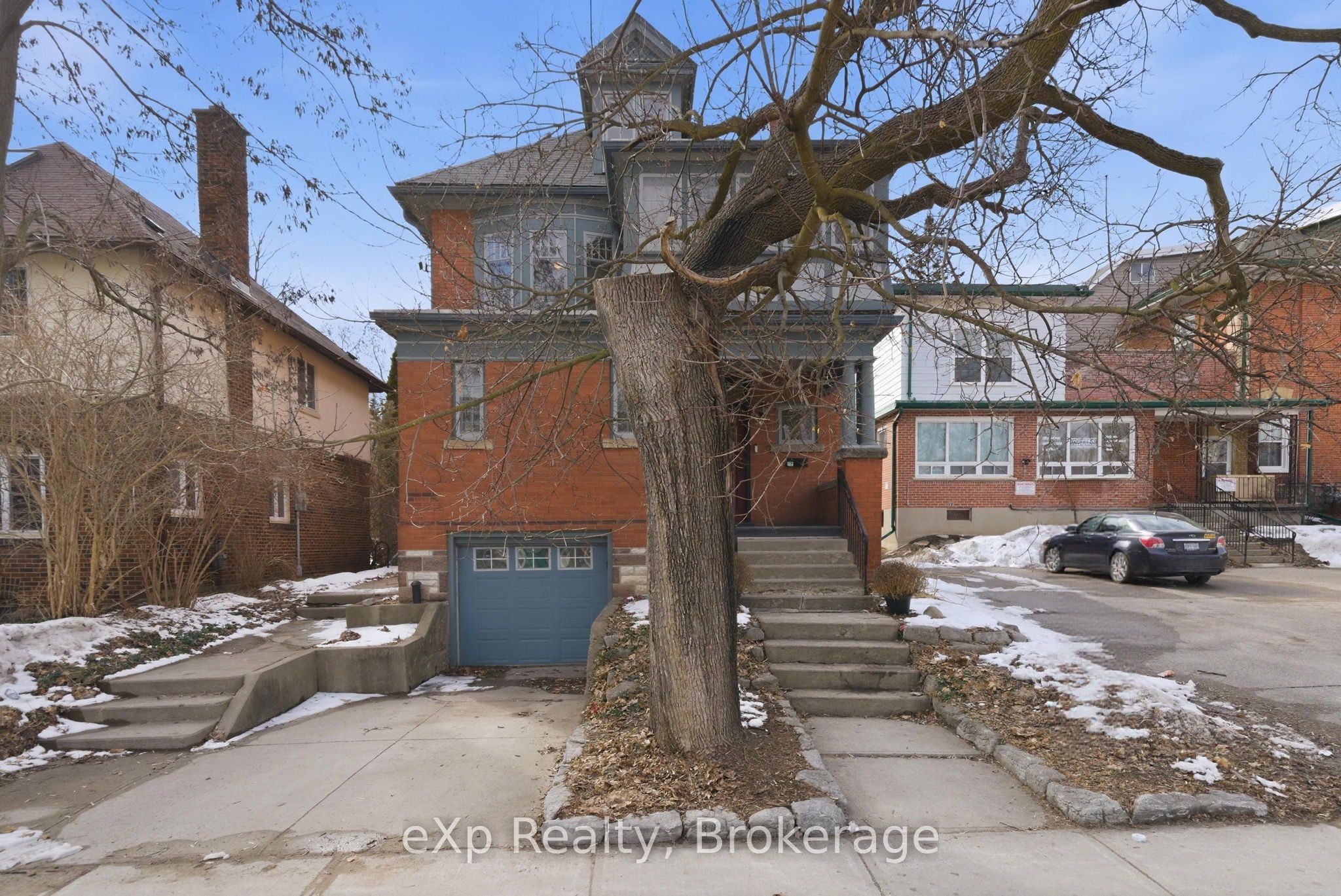 385 Stewart Street, Peterborough, ON K9H 4A9 photo 3