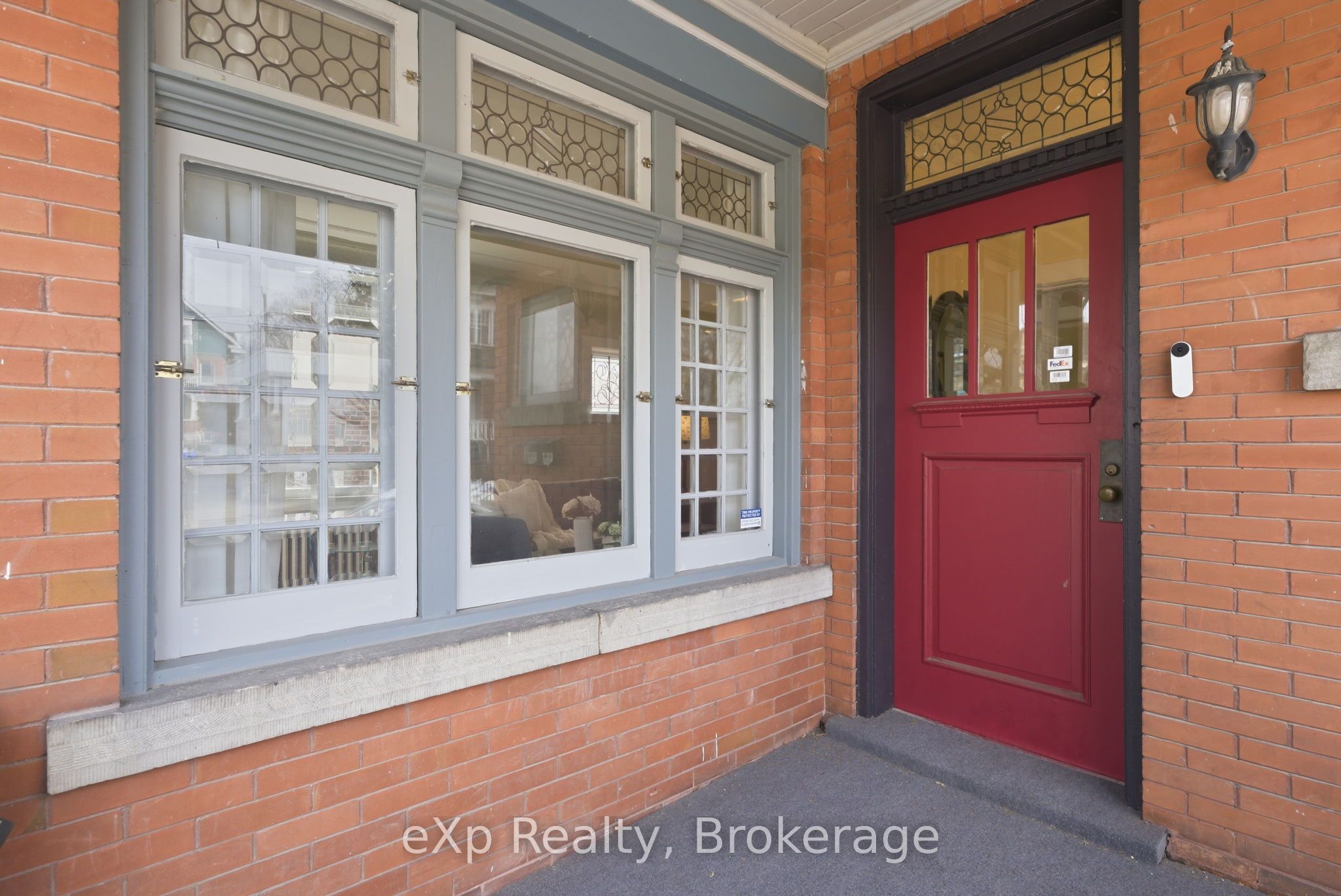 385 Stewart Street, Peterborough, ON K9H 4A9 photo 4