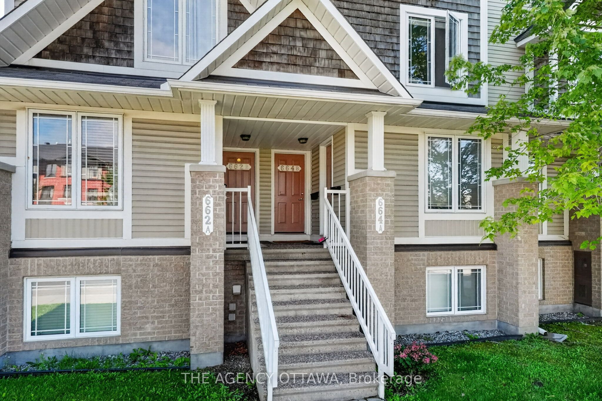 664 Chapman Mills Drive B, Barrhaven, ON K2J 3V2 photo 3