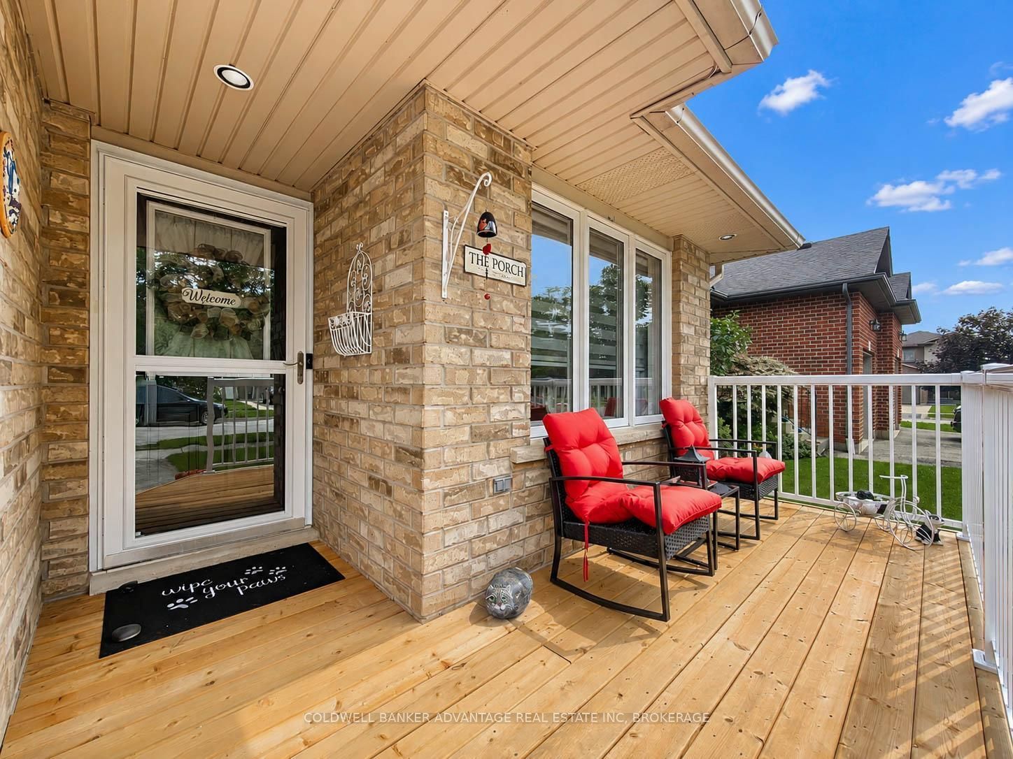 386 Foxtail Avenue, Welland, ON L3C 7J9 photo 2