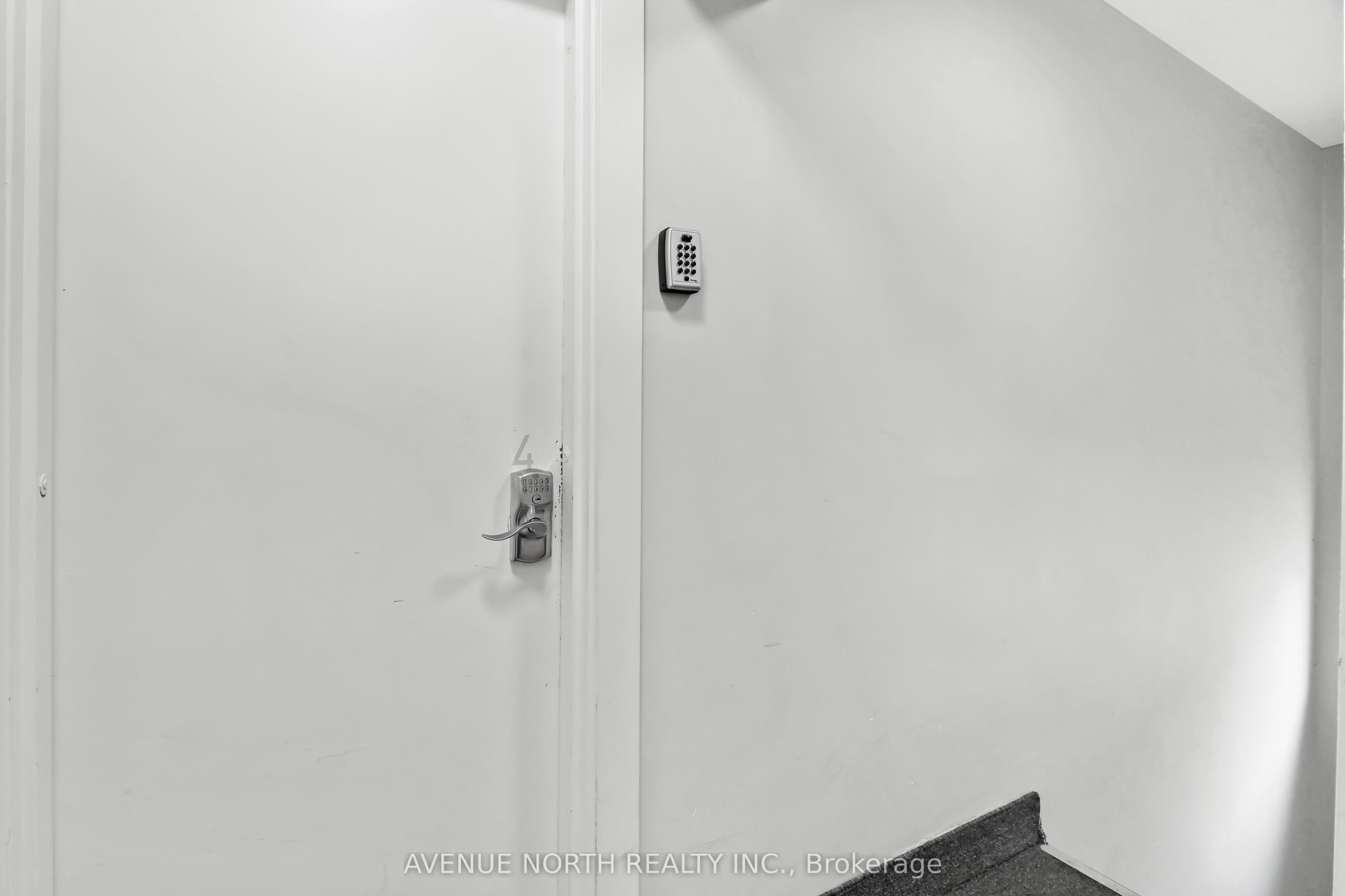 184 Murray Street 4, Lower Town - Sandy Hill, ON K1N 5M8 photo 4