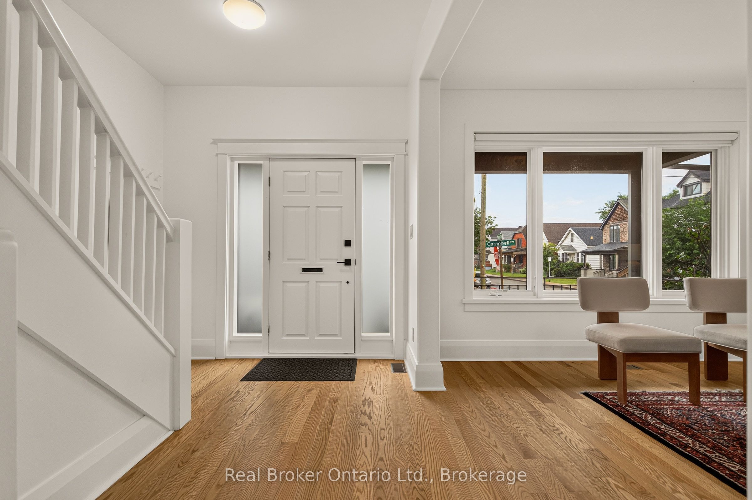 39 Campbell Avenue, Hamilton, ON L8L 2N2 photo 2