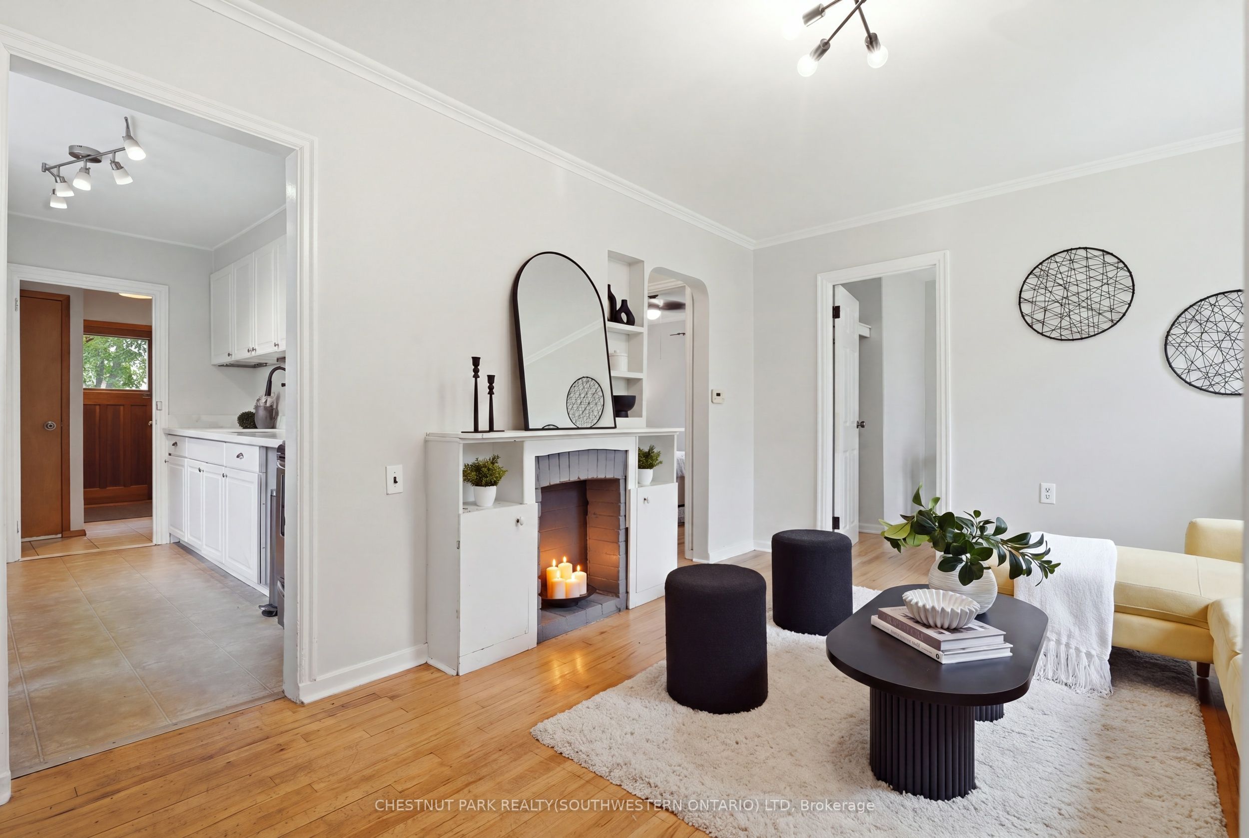 132 Spadina Road E, Kitchener, ON N2M 3X4 photo 4