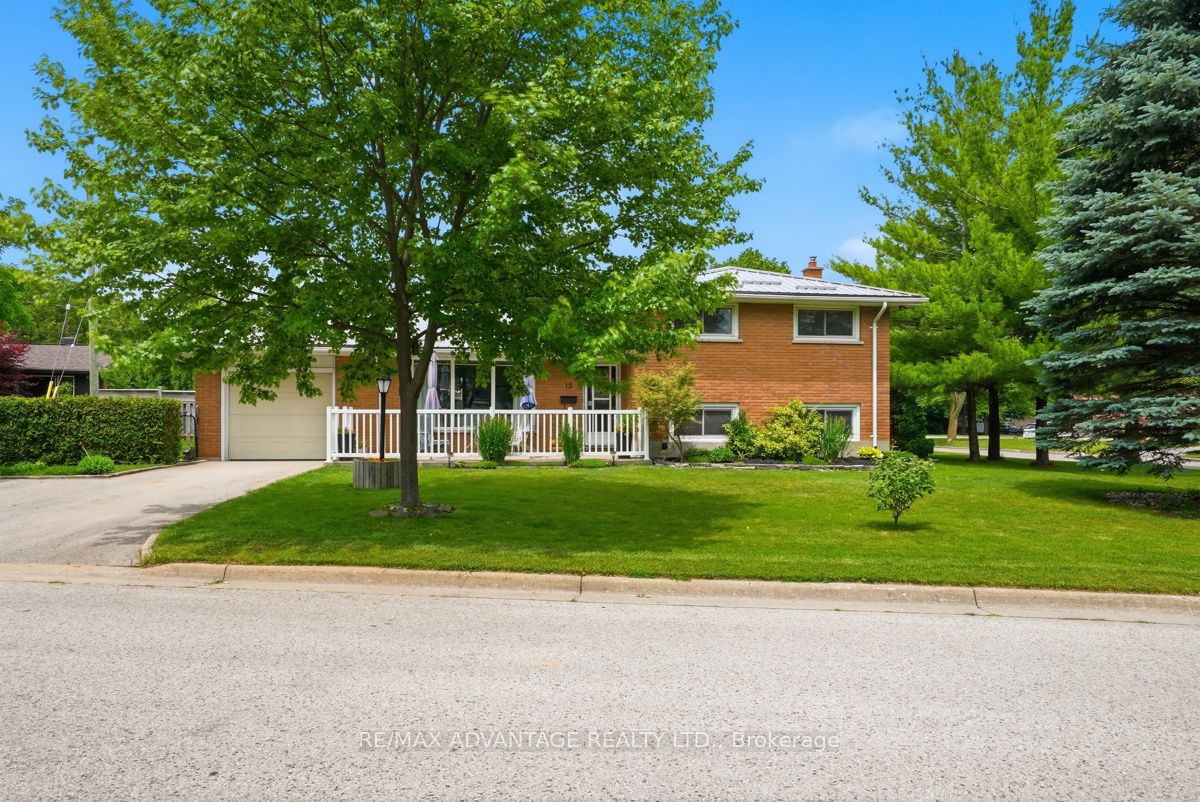 15 North Almond Place, London South, ON N5Z 4C8 photo 5