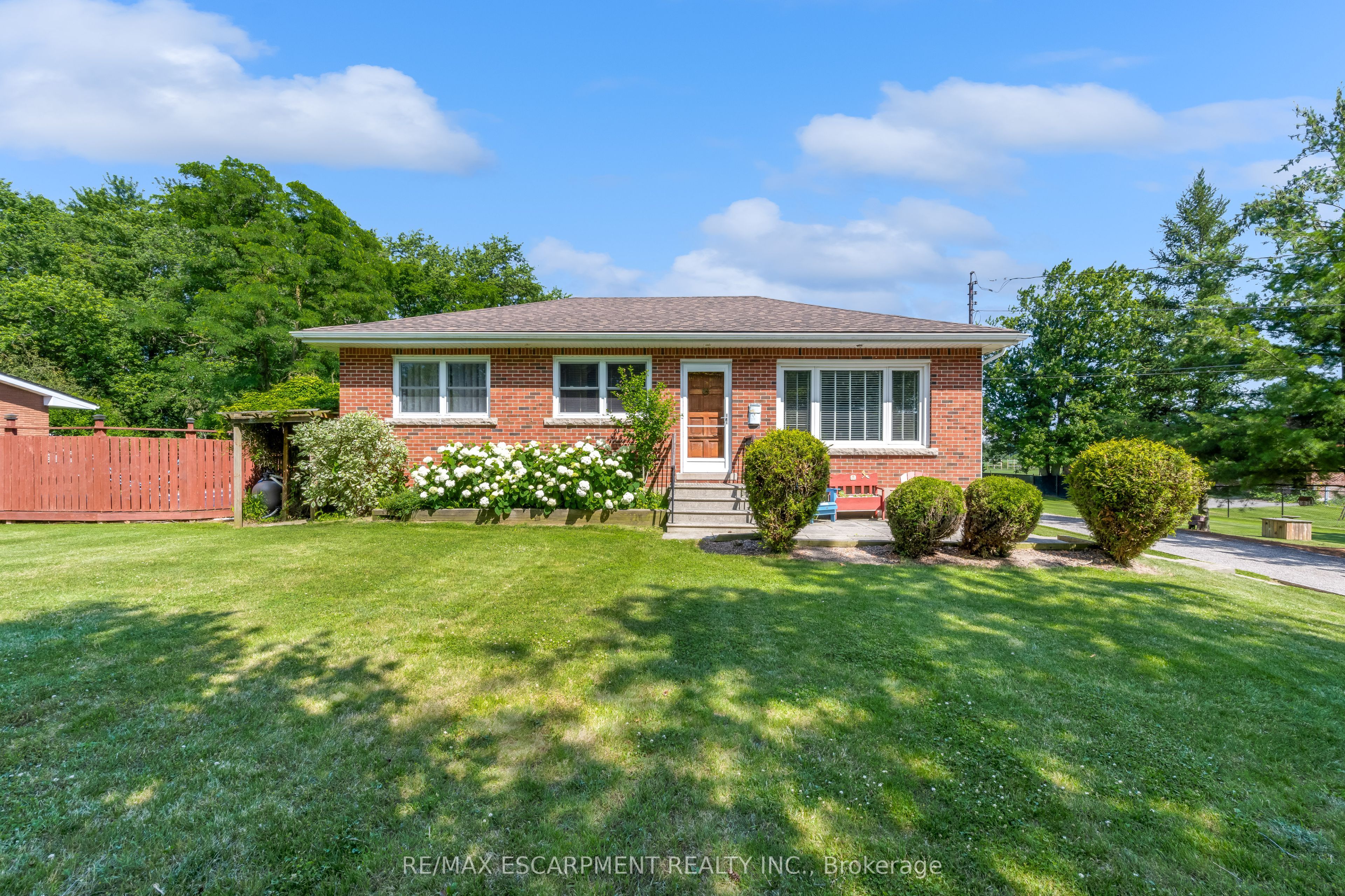 1065 Woodburn Road, Hamilton, ON L0R 1P0 photo 5