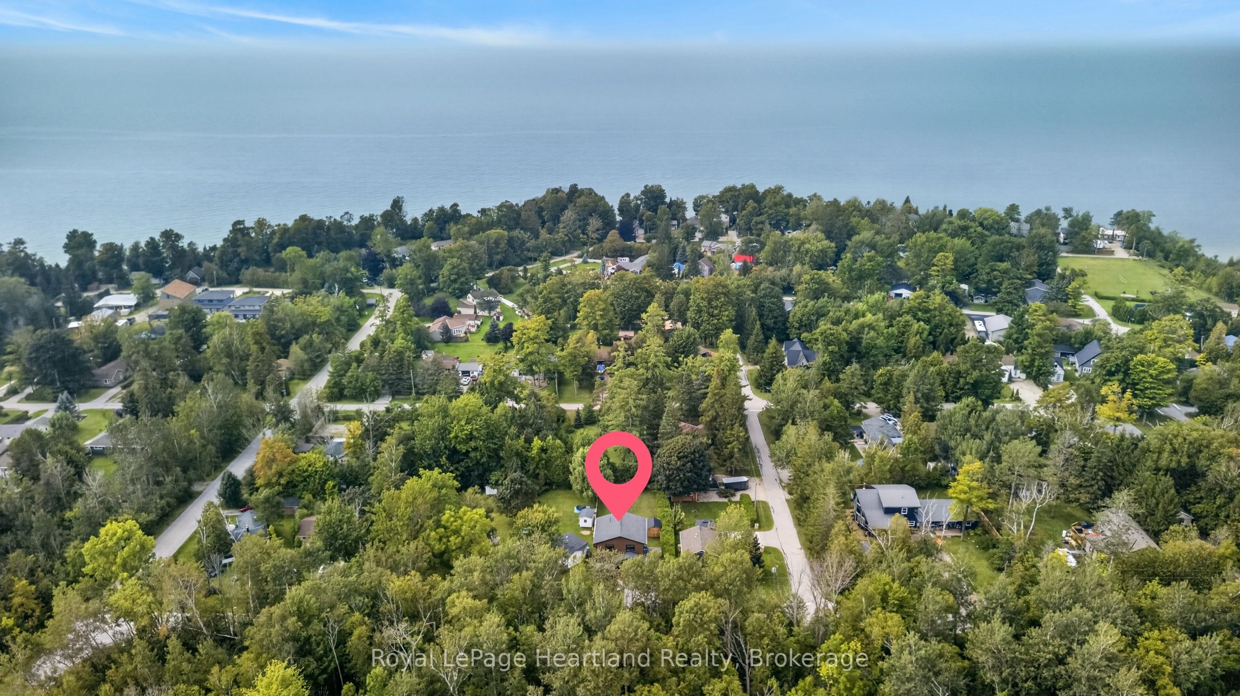 11 Maitland Avenue, Central Huron, ON N7A 3X8 photo 4