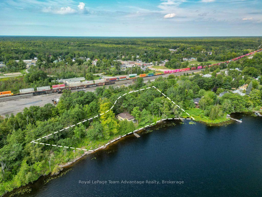 29 Kilty Bay Road, Georgian Bay, ON P0C 1H0 photo 2