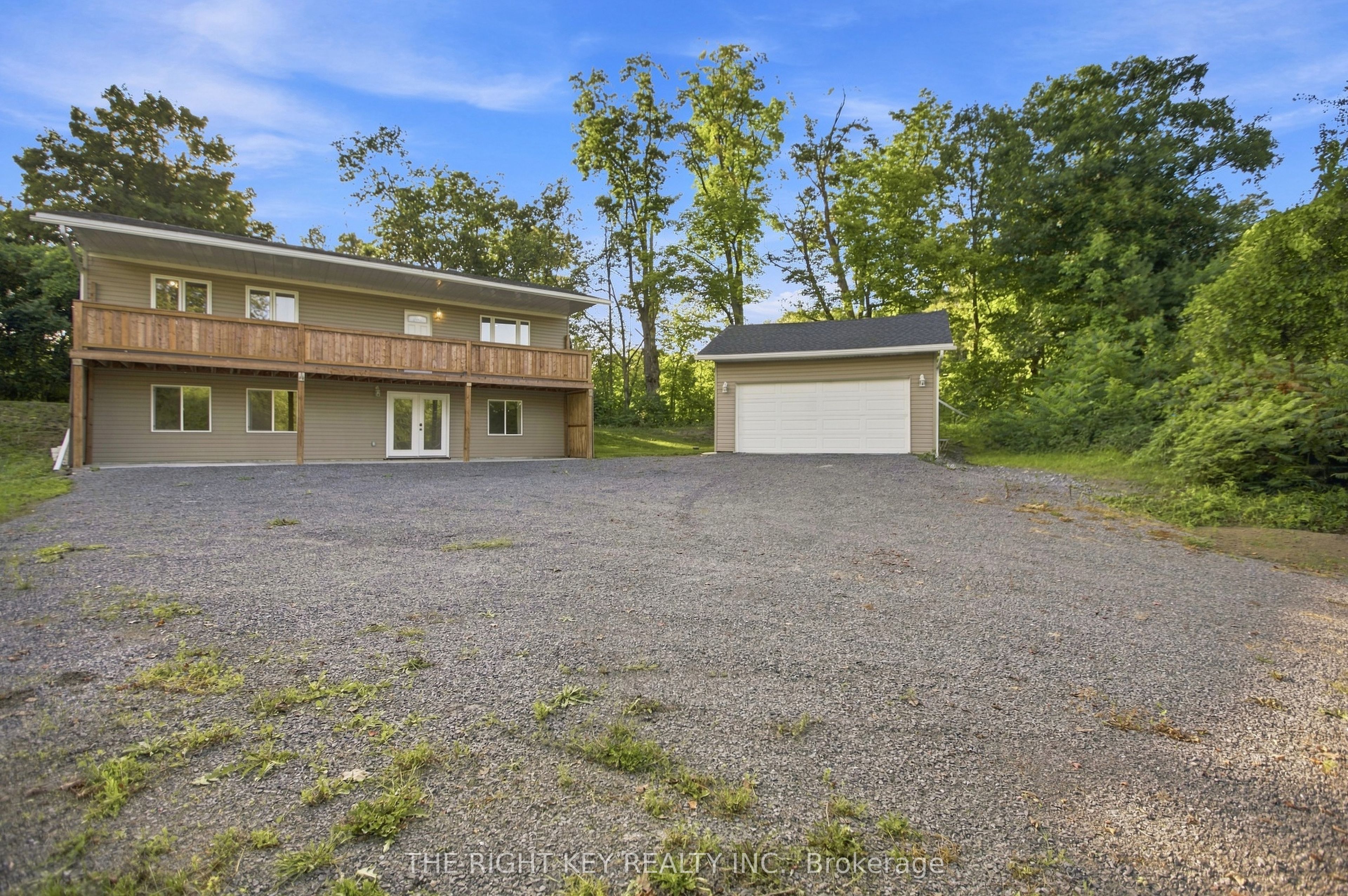 16 Stacey Drive, McNab/Braeside, ON K0J 1G0 photo 2
