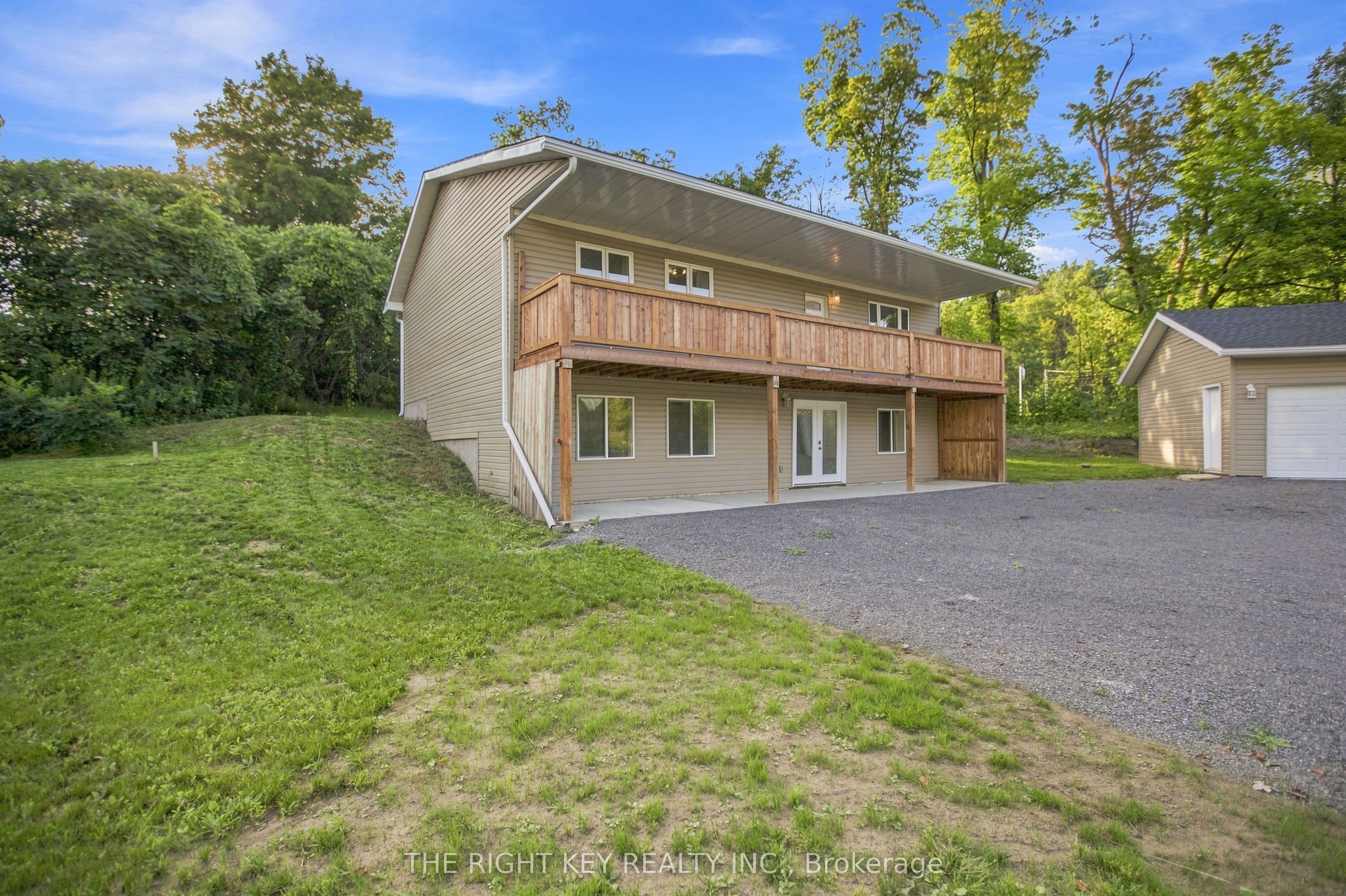 16 Stacey Drive, McNab/Braeside, ON K0J 1G0 photo 4