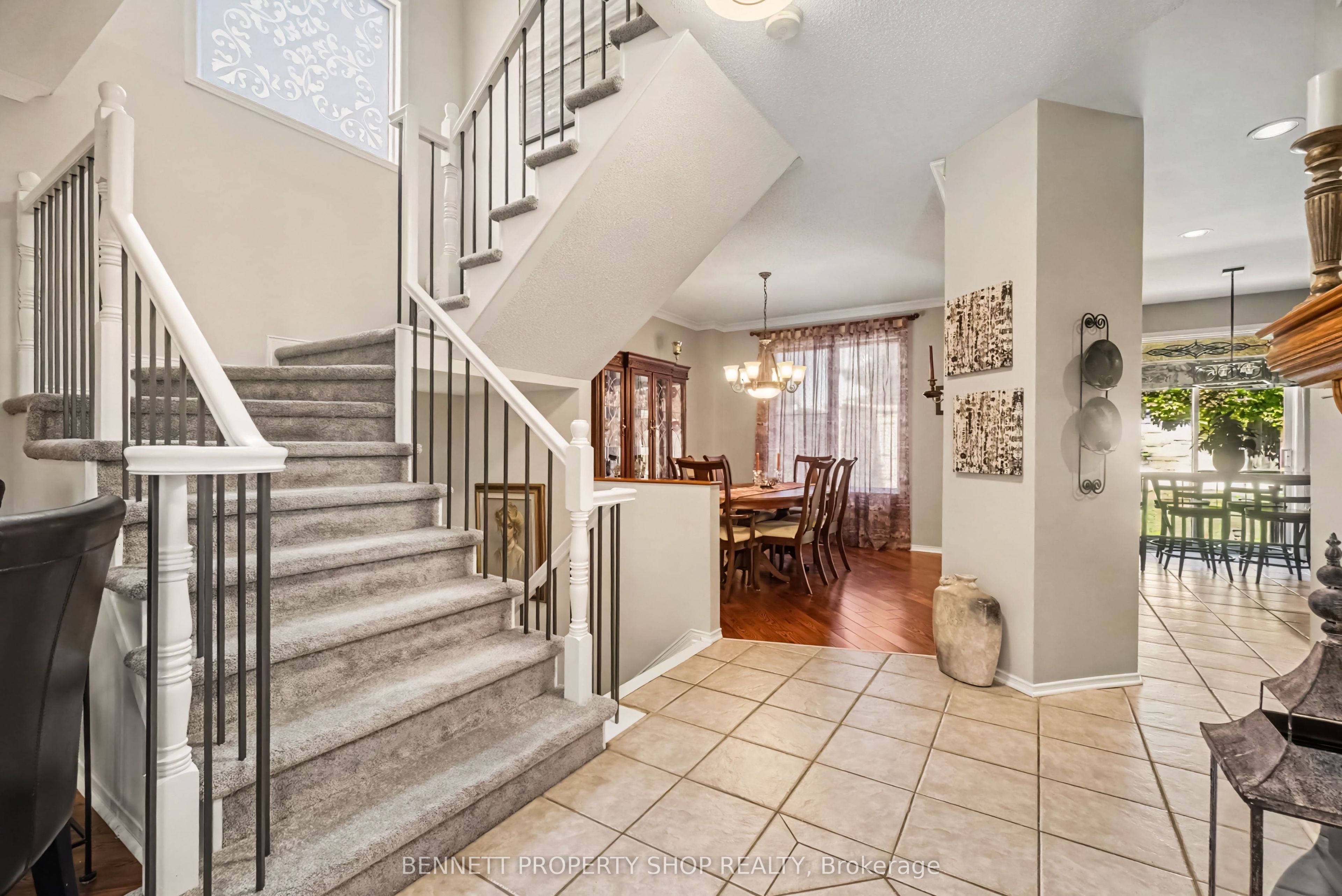 21 Summerwind Crescent, Barrhaven, ON K2G 6G6 photo 4