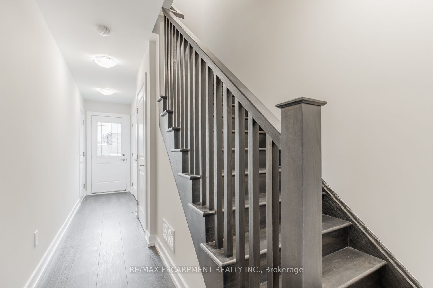 19 Picardy Drive 47, Hamilton, ON L8J 2T7 photo 3