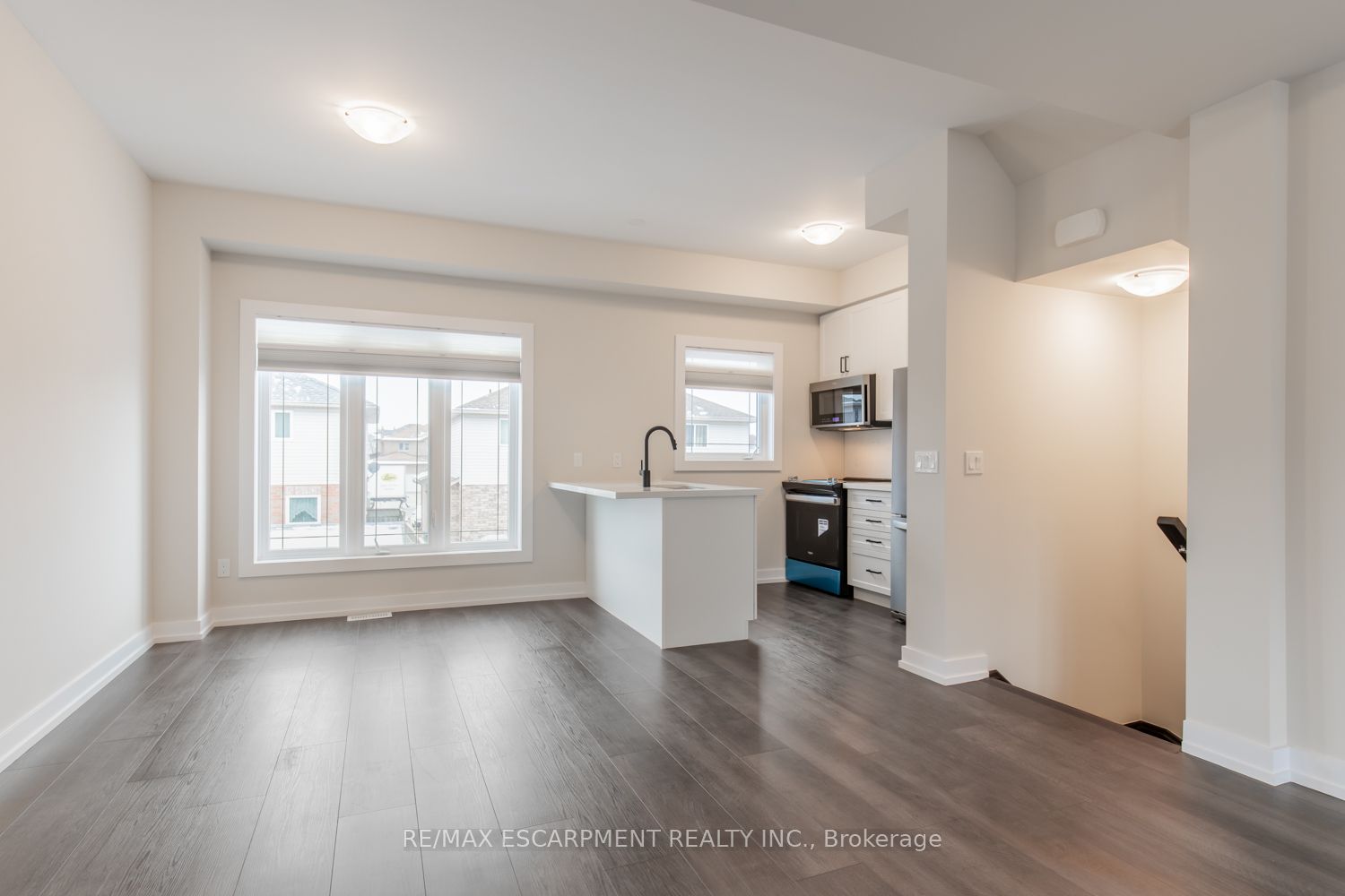 19 Picardy Drive 47, Hamilton, ON L8J 2T7 photo 5