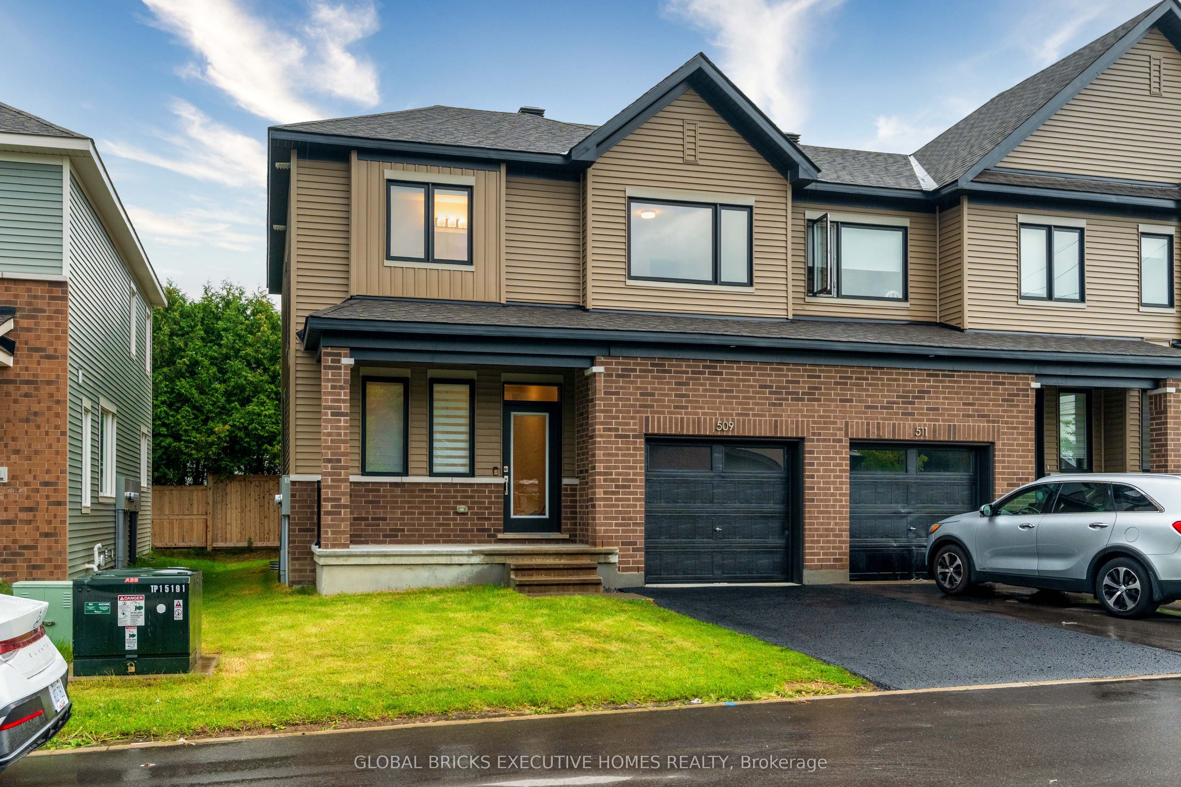 509 Marcato Lane, Orleans - Convent Glen and Area, ON K1W 0S5