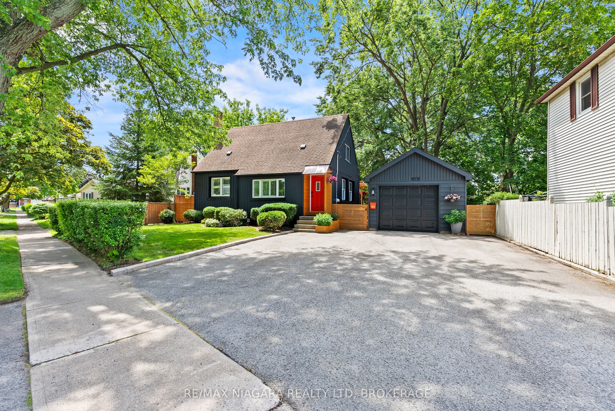83 Devon Road, St. Catharines, ON L2N 1X5 photo 2