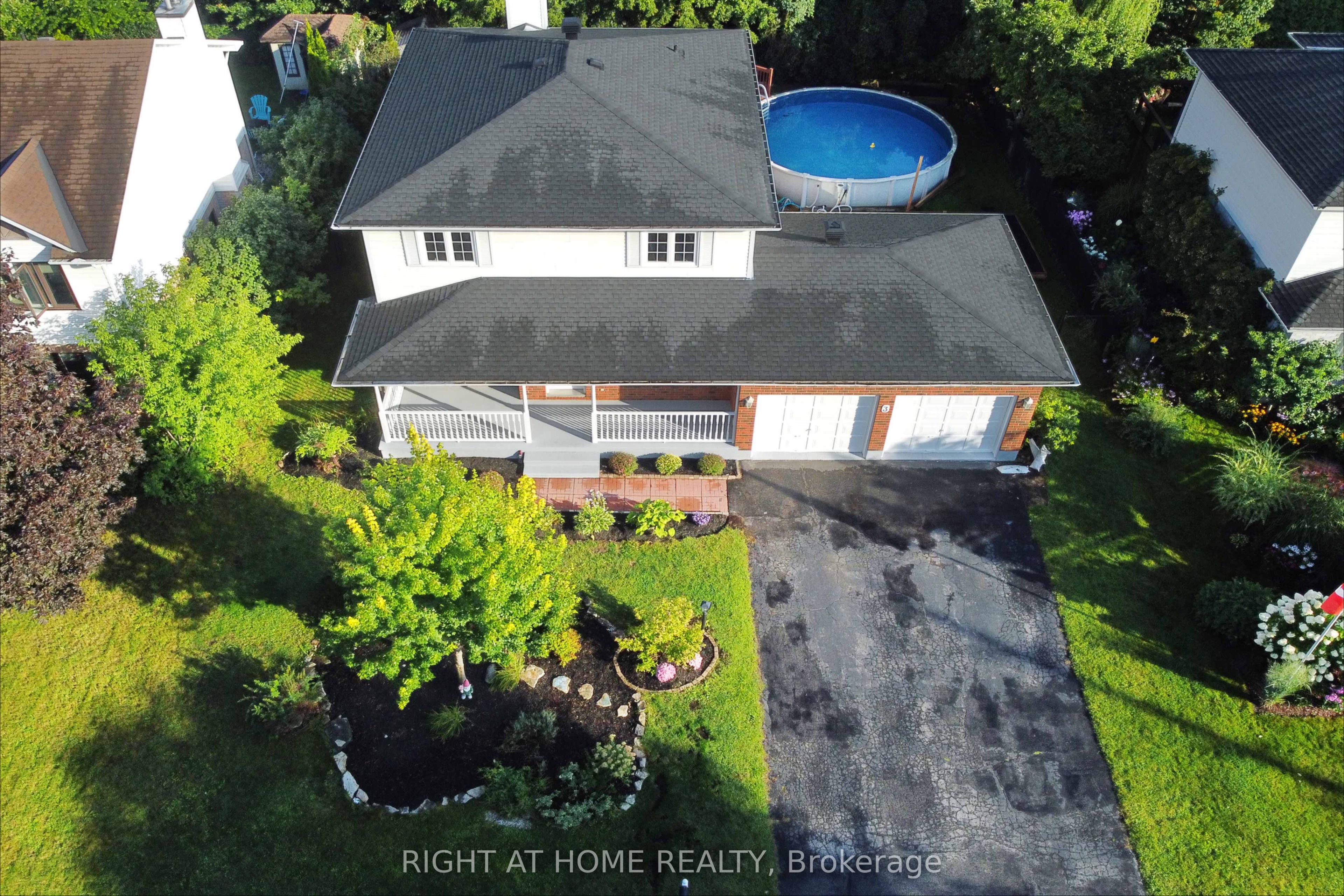3 JOSEPH Circle, Stittsville - Munster - Richmond, ON K2S 1B9 photo 2
