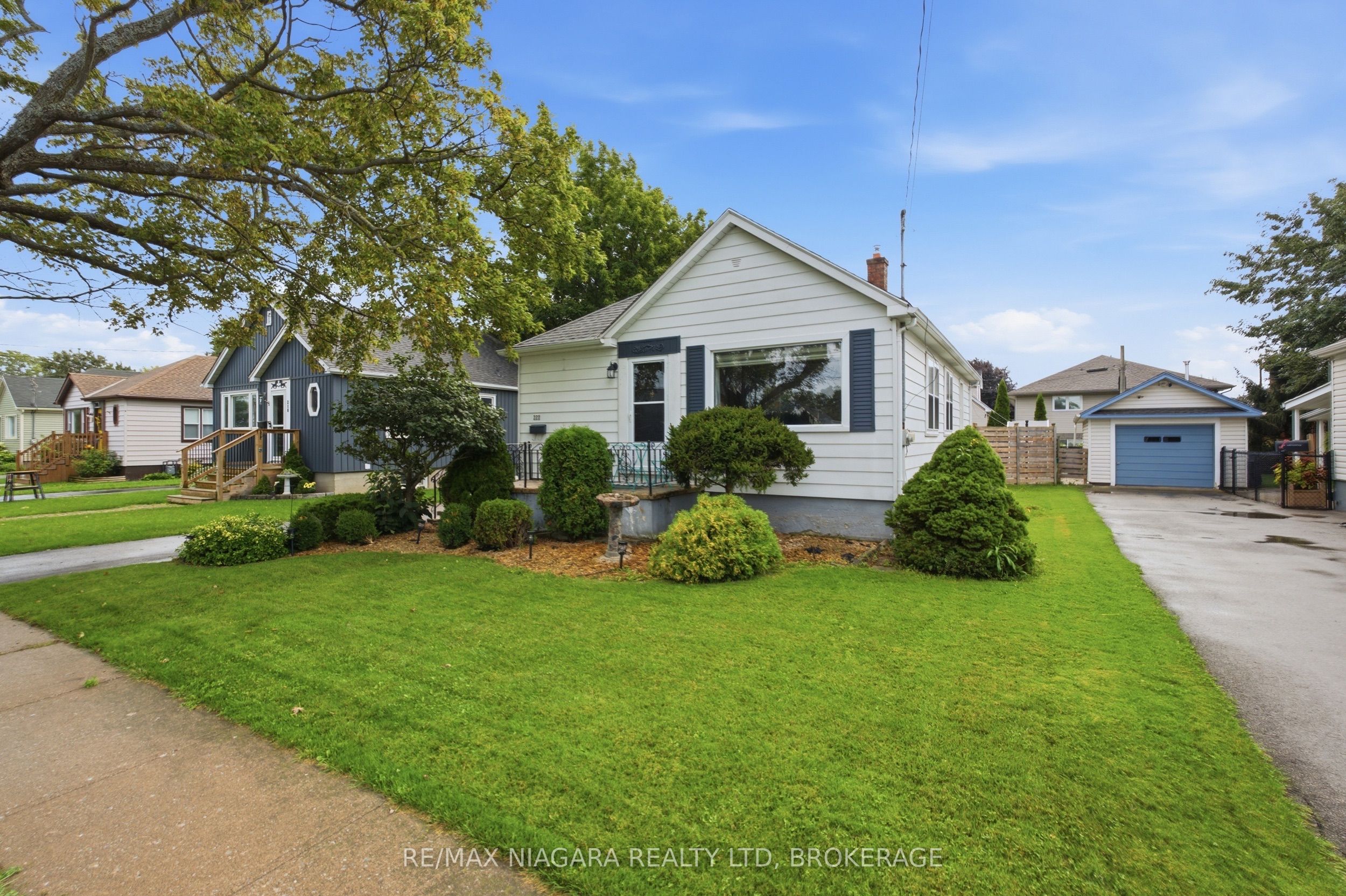 222 NEFF Street, Port Colborne, ON L3K 3T6 photo 2