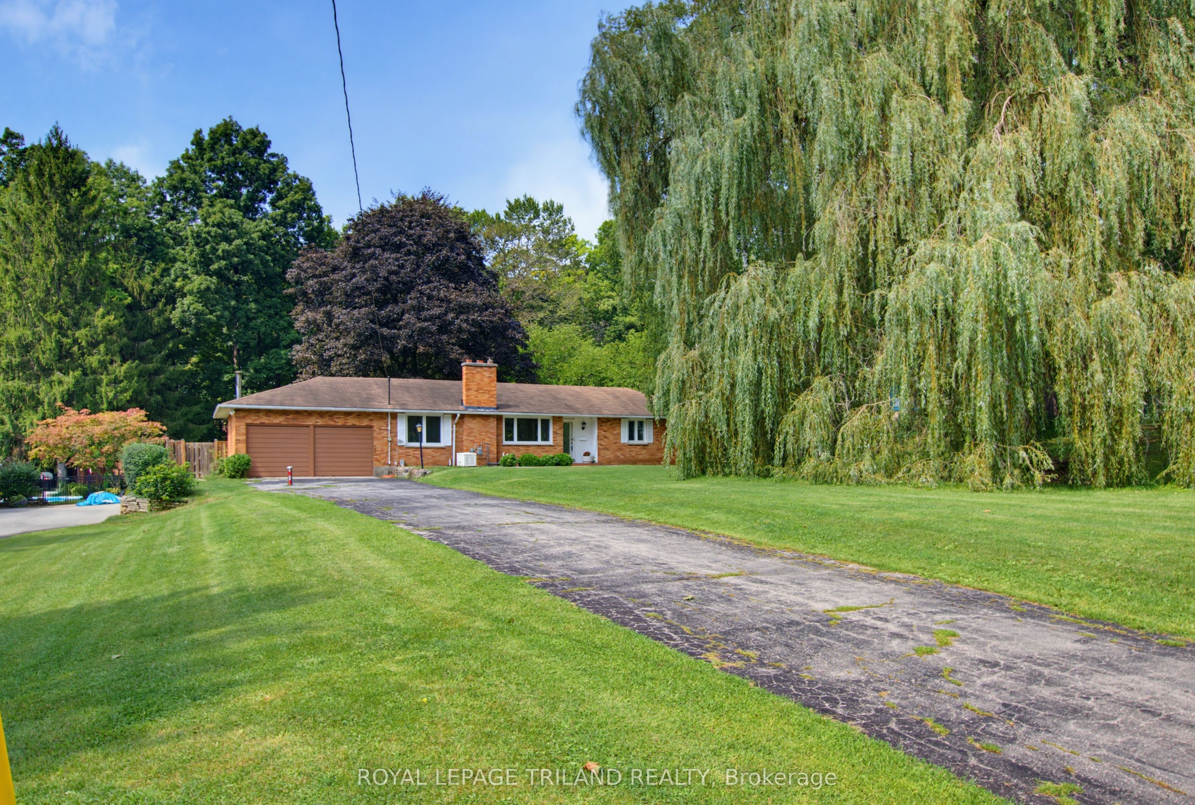 6267 Sunset Road, Central Elgin, ON N0L 2L0 photo 2