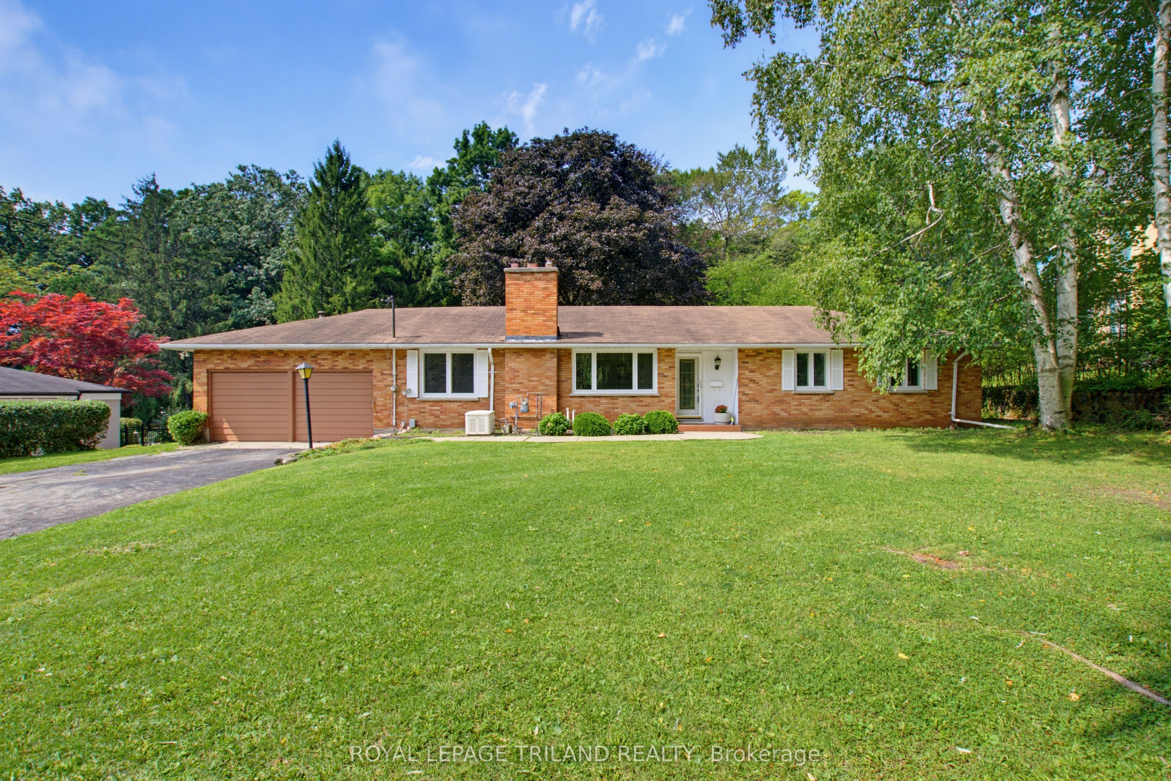 6267 Sunset Road, Central Elgin, ON N0L 2L0 photo 3