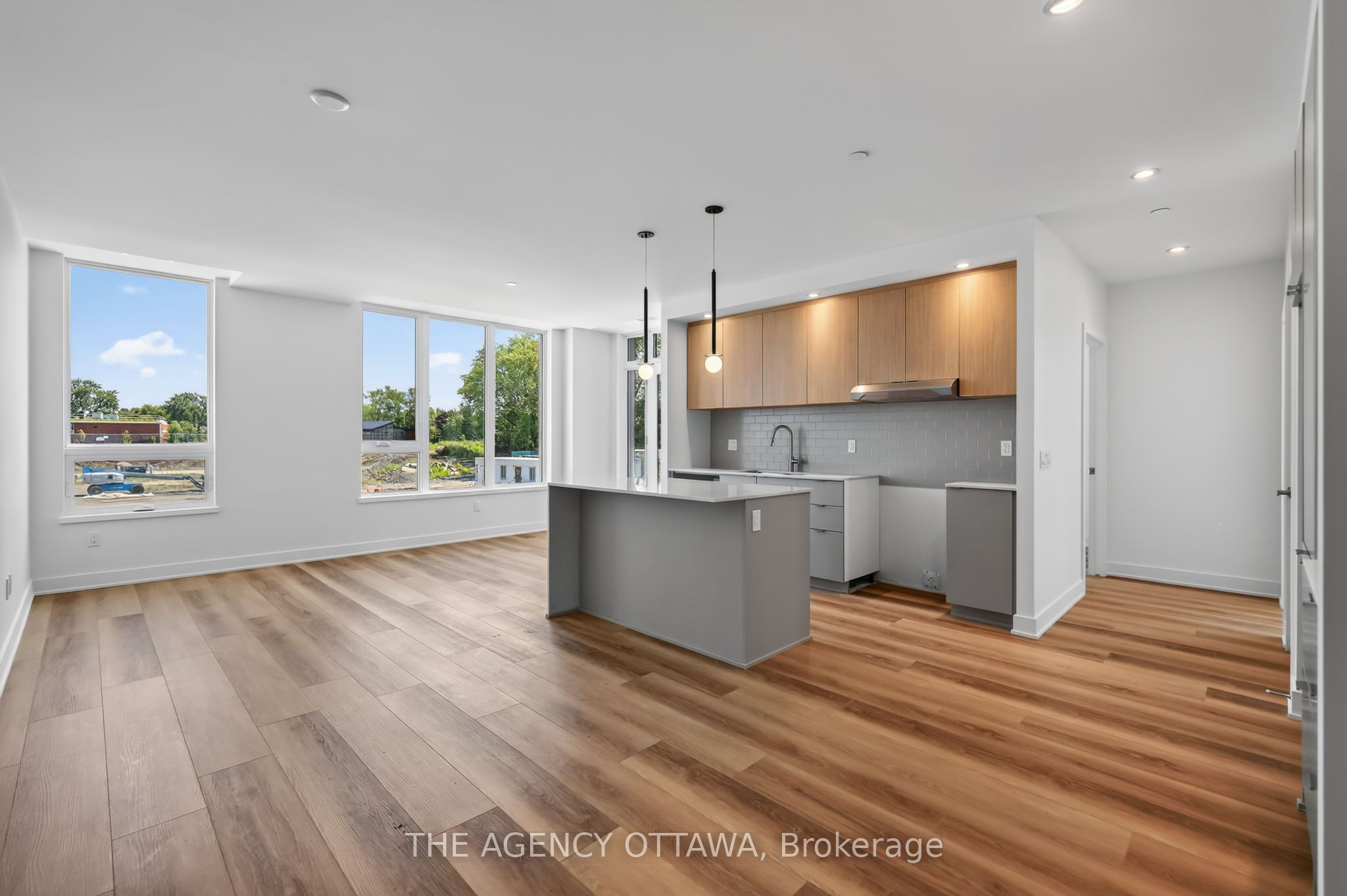 3073 Riverside Drive 203, Billings Bridge - Riverside Park and Area, ON K1V 2T5 photo 5