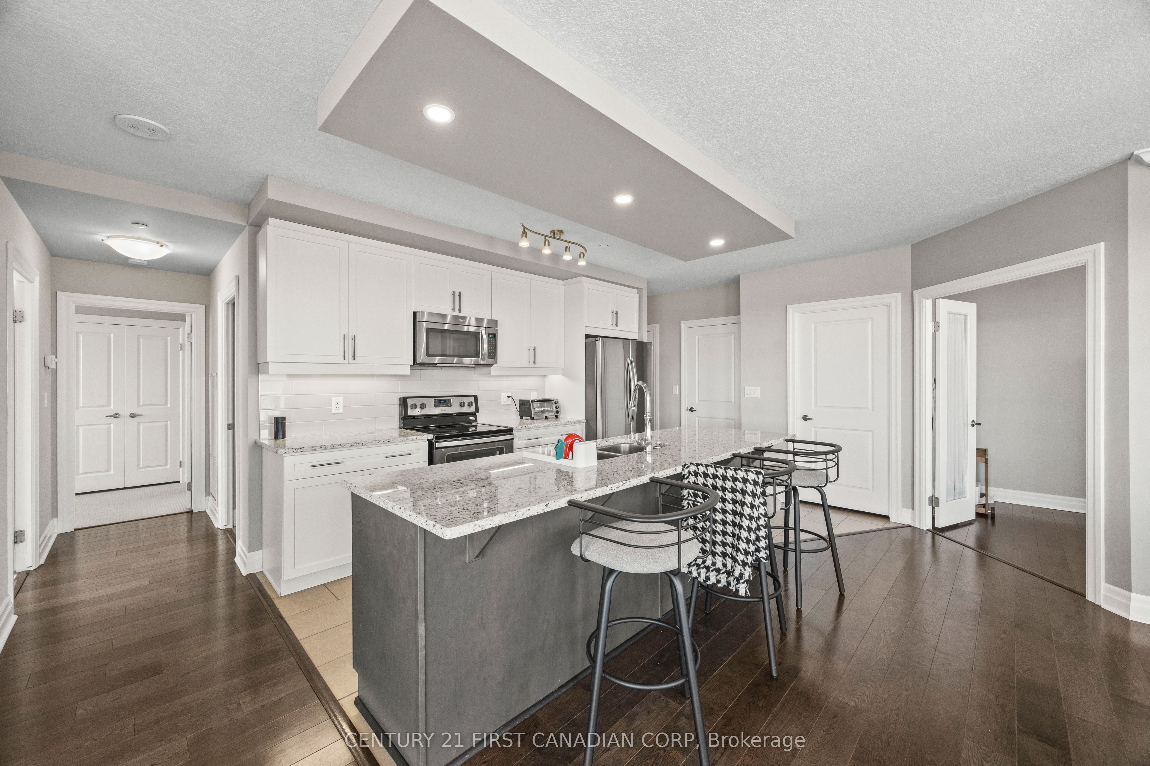 240 Village Walk Boulevard 605, London North, ON N6G 0P6 photo 5