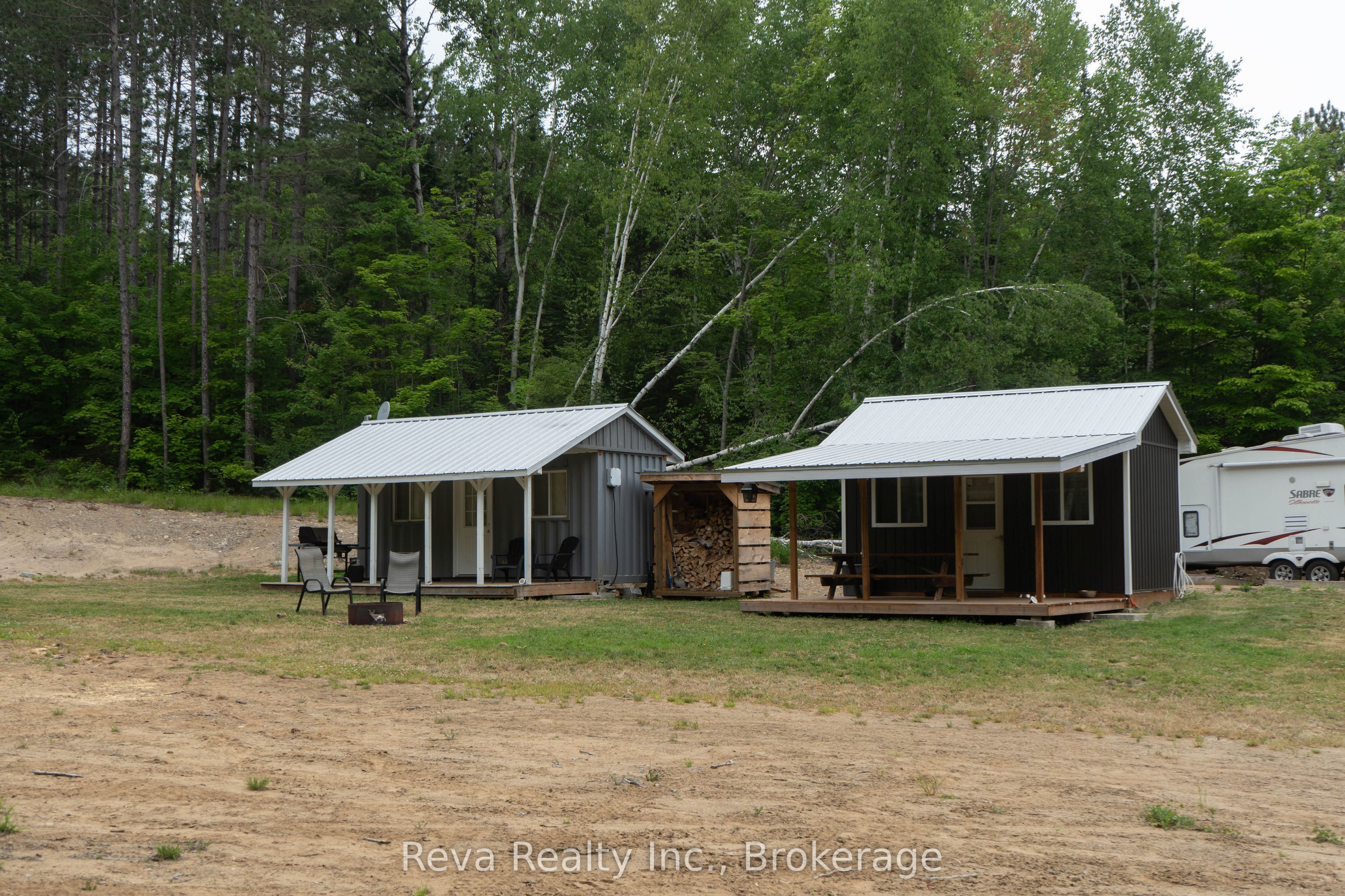 219 Elgin Road, Hastings Highlands, ON K0L 2K0 photo 3