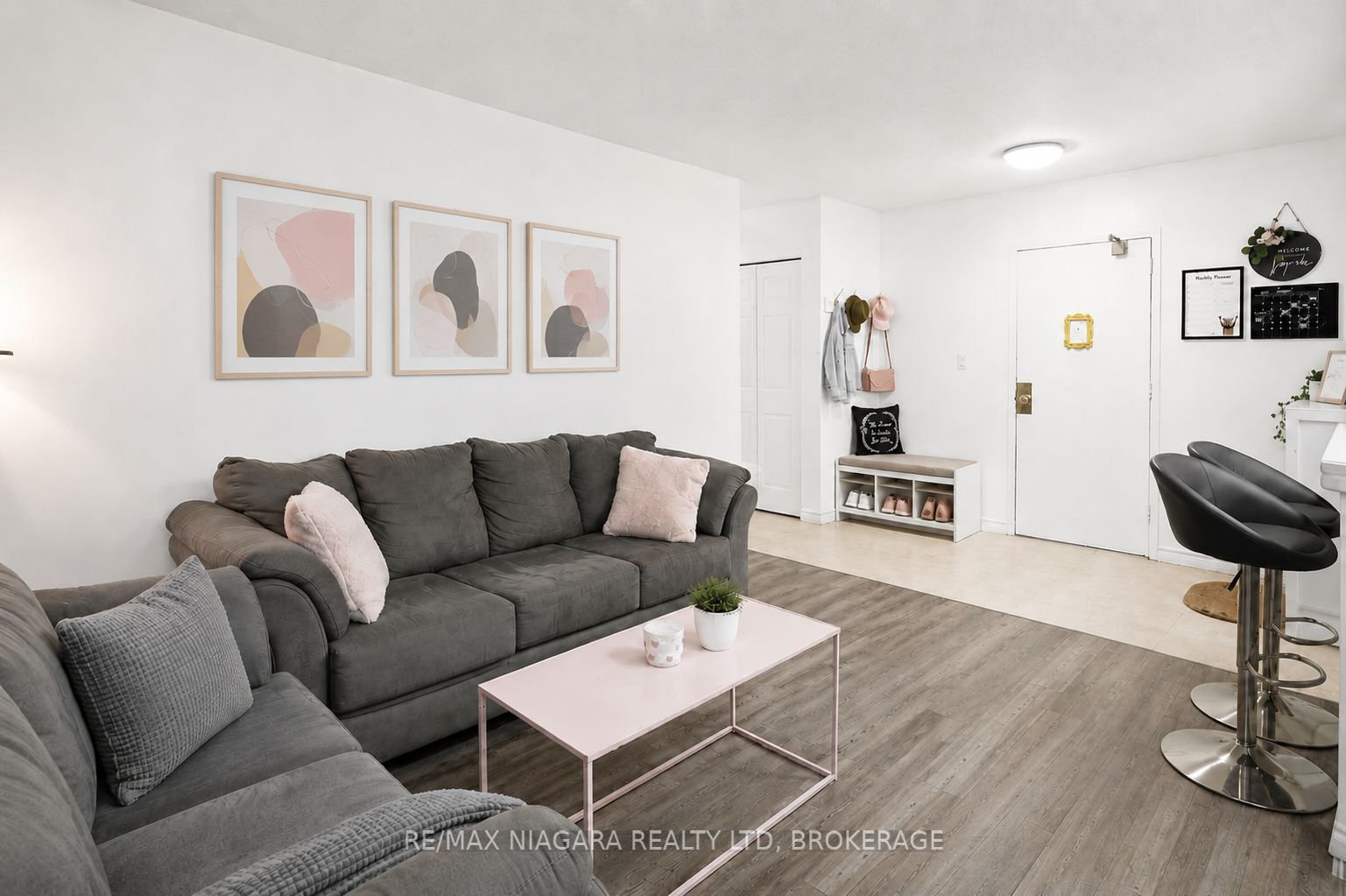 264 OAKDALE Avenue 308, St. Catharines, ON L2P 2K4 photo 2