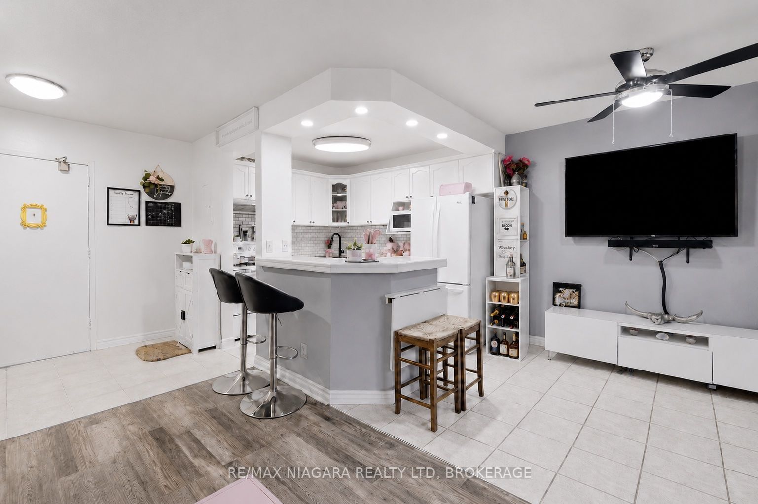 264 OAKDALE Avenue 308, St. Catharines, ON L2P 2K4 photo 4