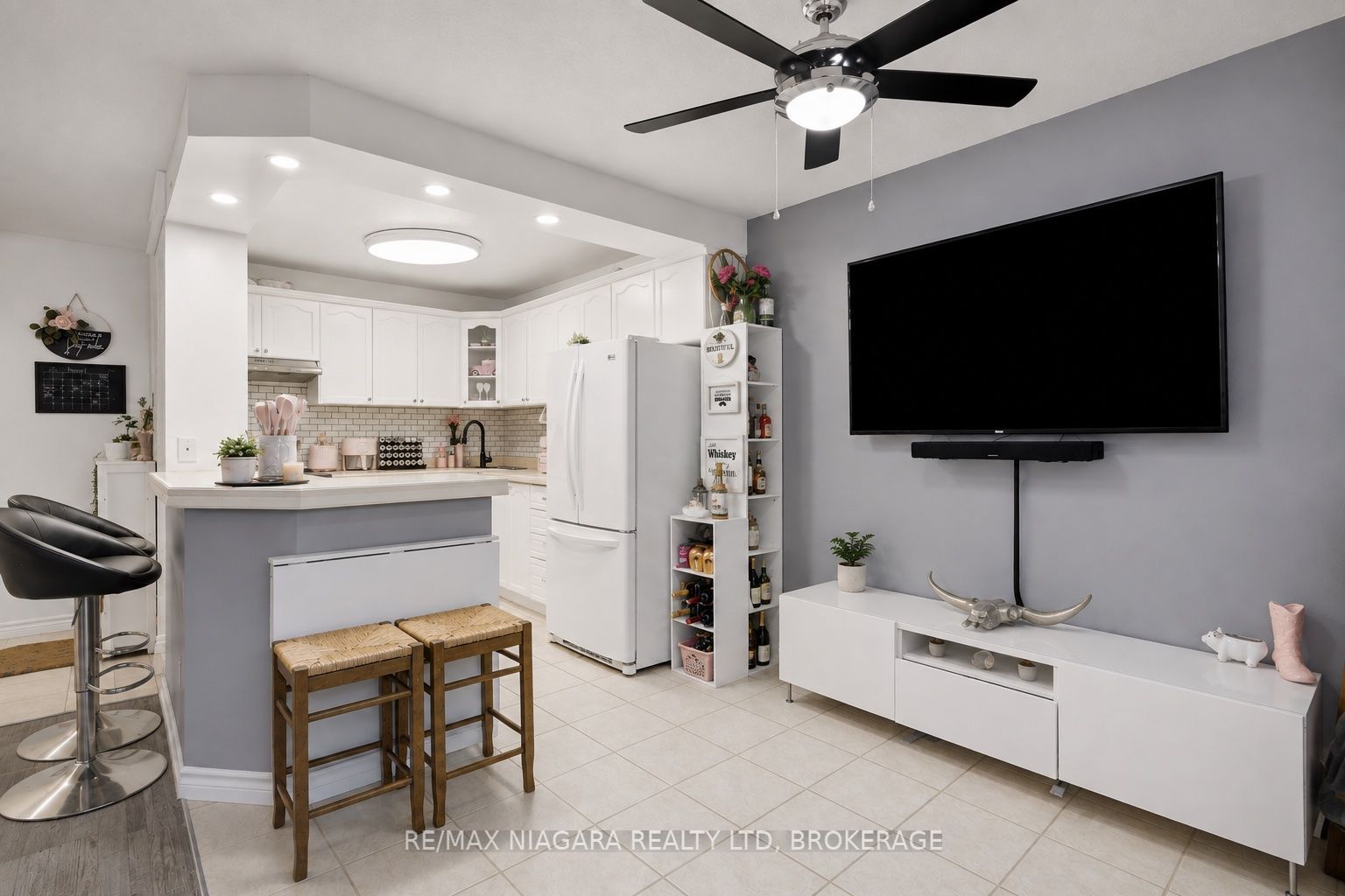 264 OAKDALE Avenue 308, St. Catharines, ON L2P 2K4 photo 5