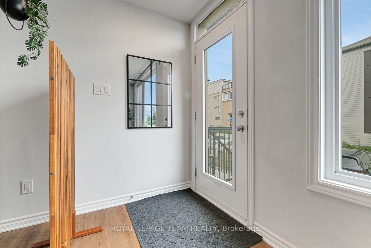 507 Takamose Private, Manor Park - Cardinal Glen and Area, ON K1K 5A5 photo 4
