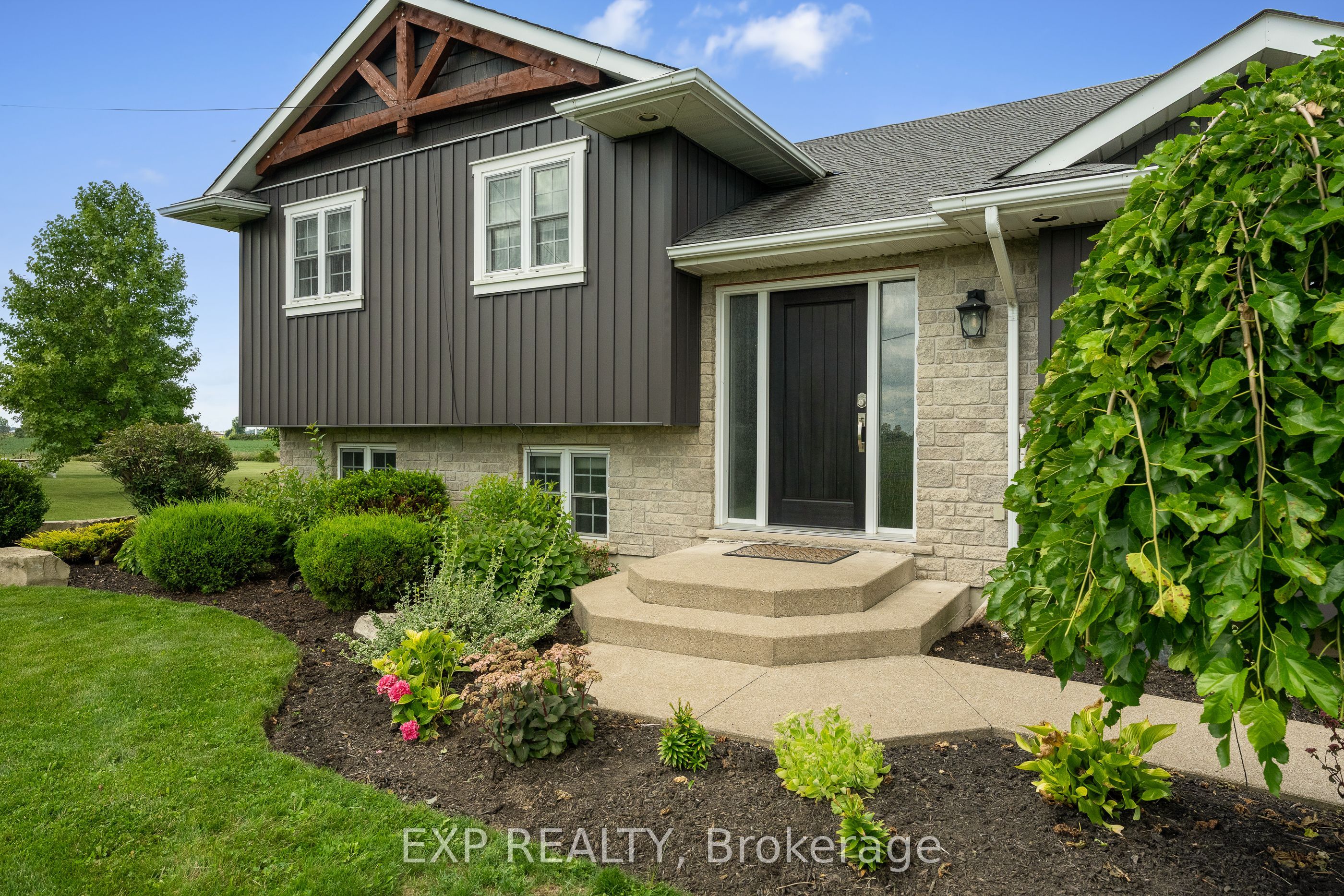 32070 Sideroad 20 Road, Wainfleet, ON L0S 1V0 photo 4