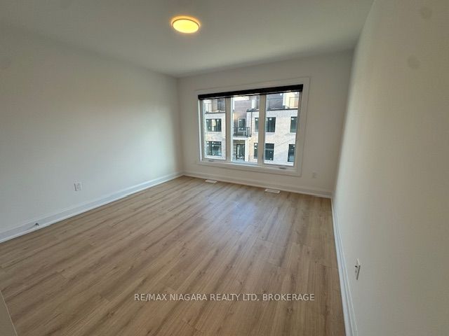 292 Vine Street, St. Catharines, ON L2M 0E1 photo 5