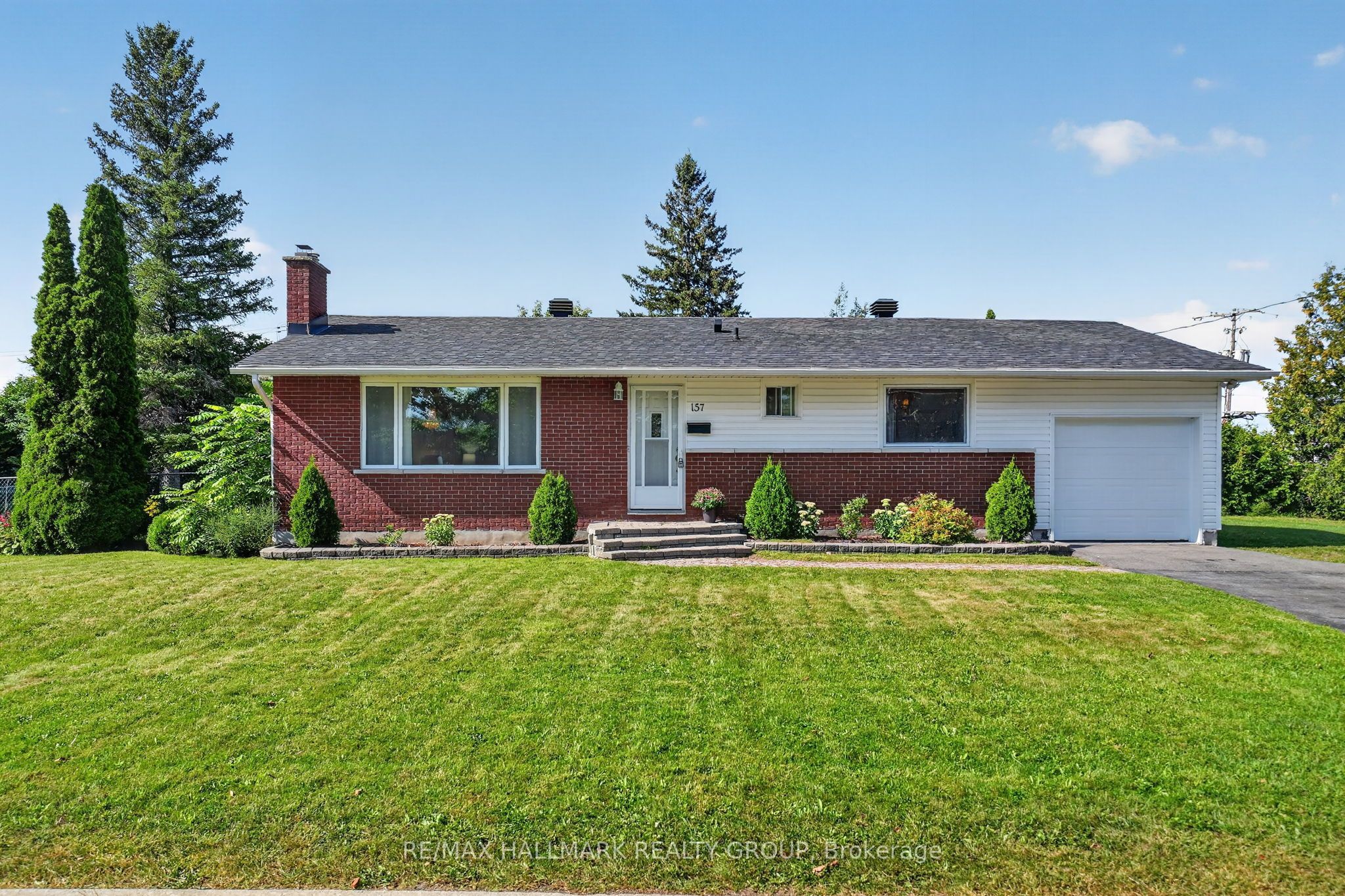 157 Lacroix Avenue, Orleans - Cumberland and Area, ON K1E 1K2