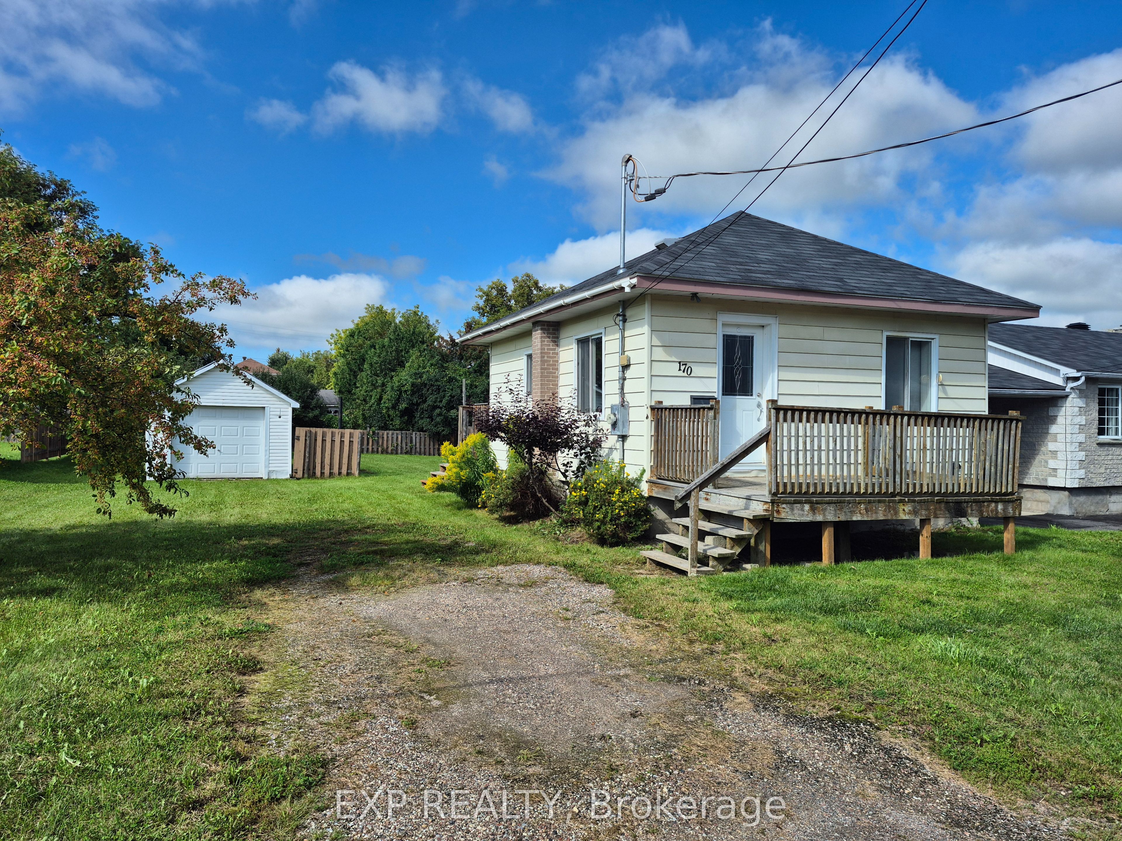 170 June Street, Renfrew, ON K7V 2K3