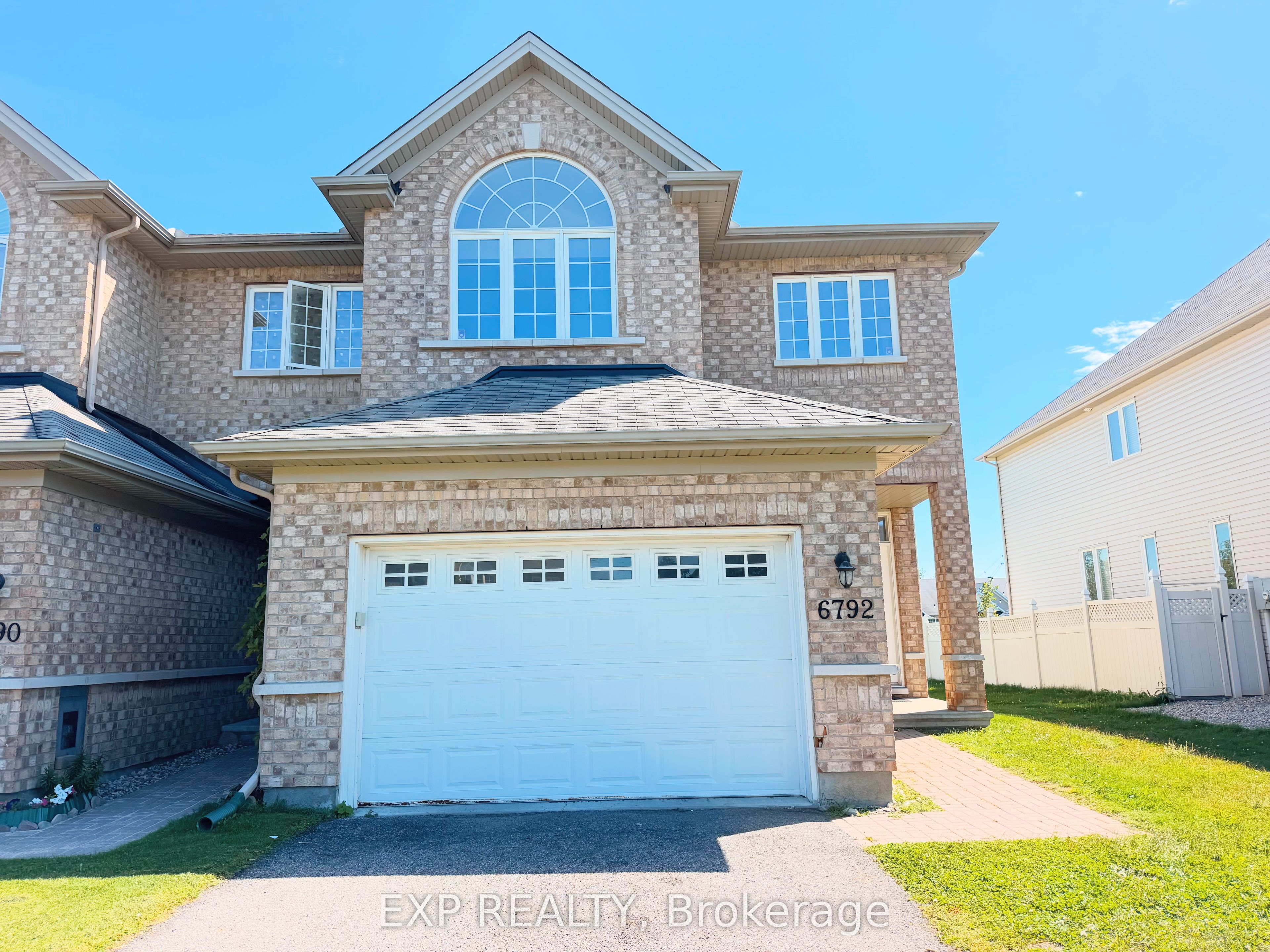 6792 BREANNA CARDILL Street, Greely - Metcalfe - Osgoode - Vernon and Area, ON K4P 0C3