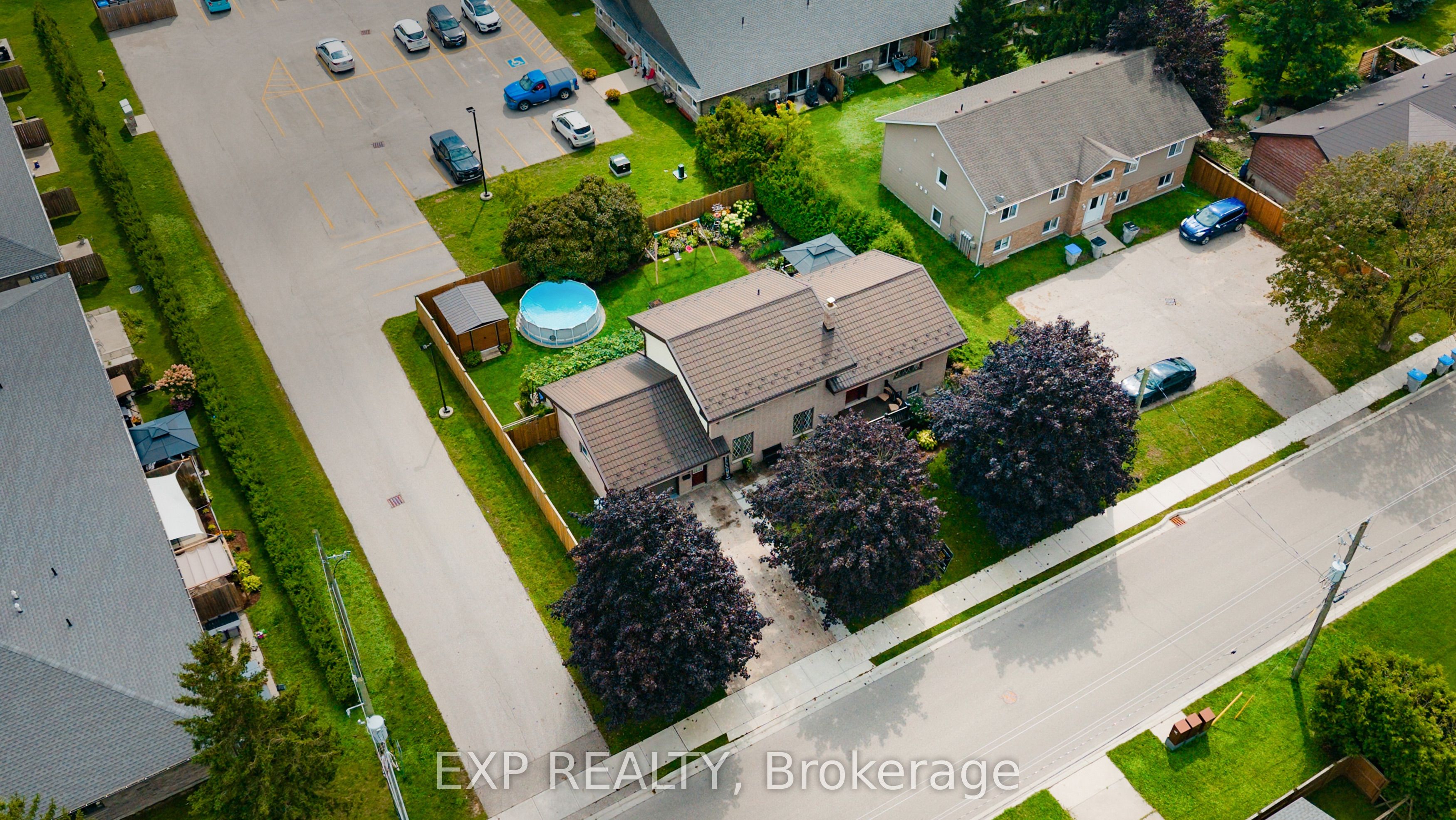 590 Albert Avenue N, North Perth, ON N4W 1V5 photo 3