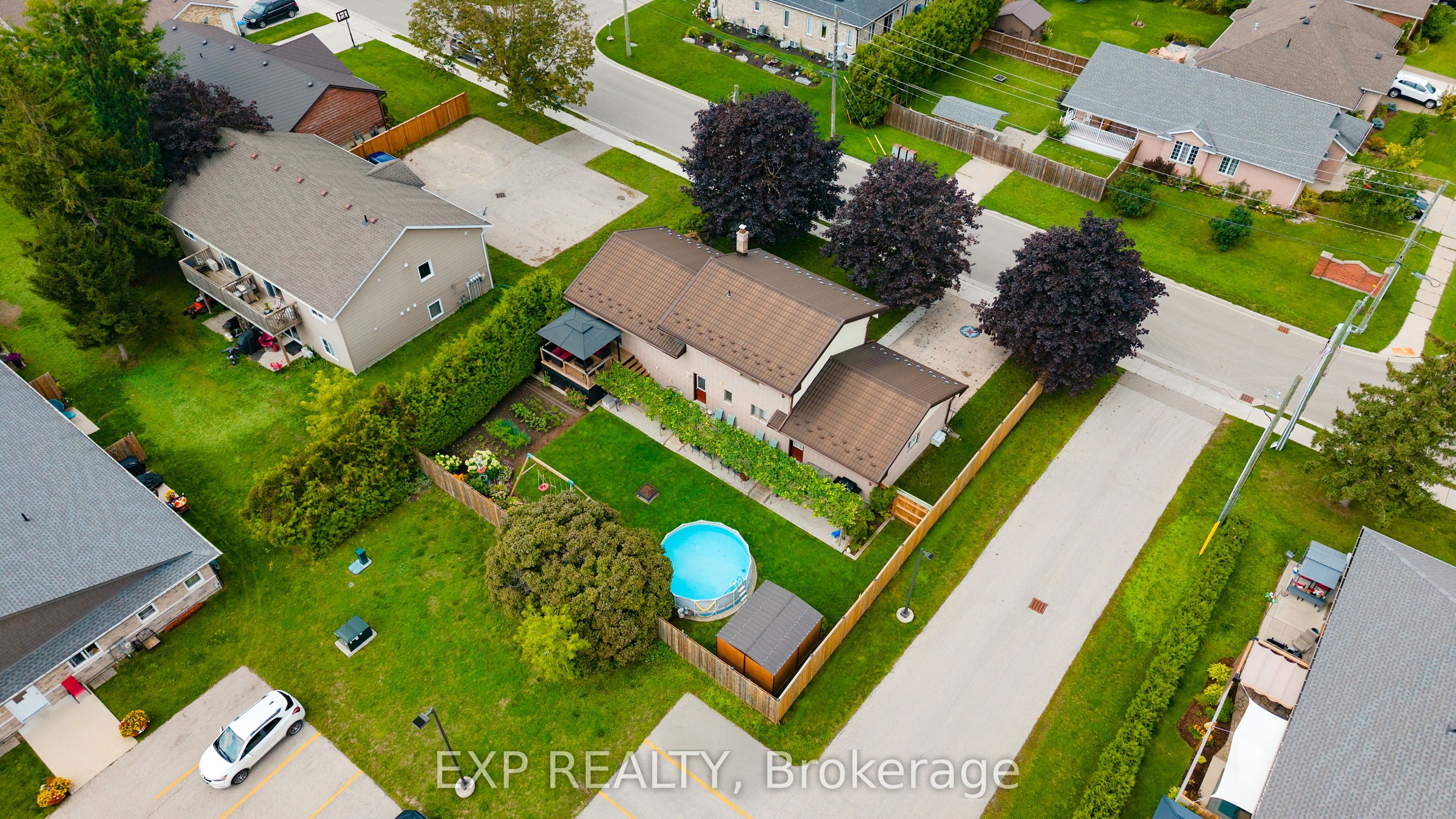 590 Albert Avenue N, North Perth, ON N4W 1V5 photo 4