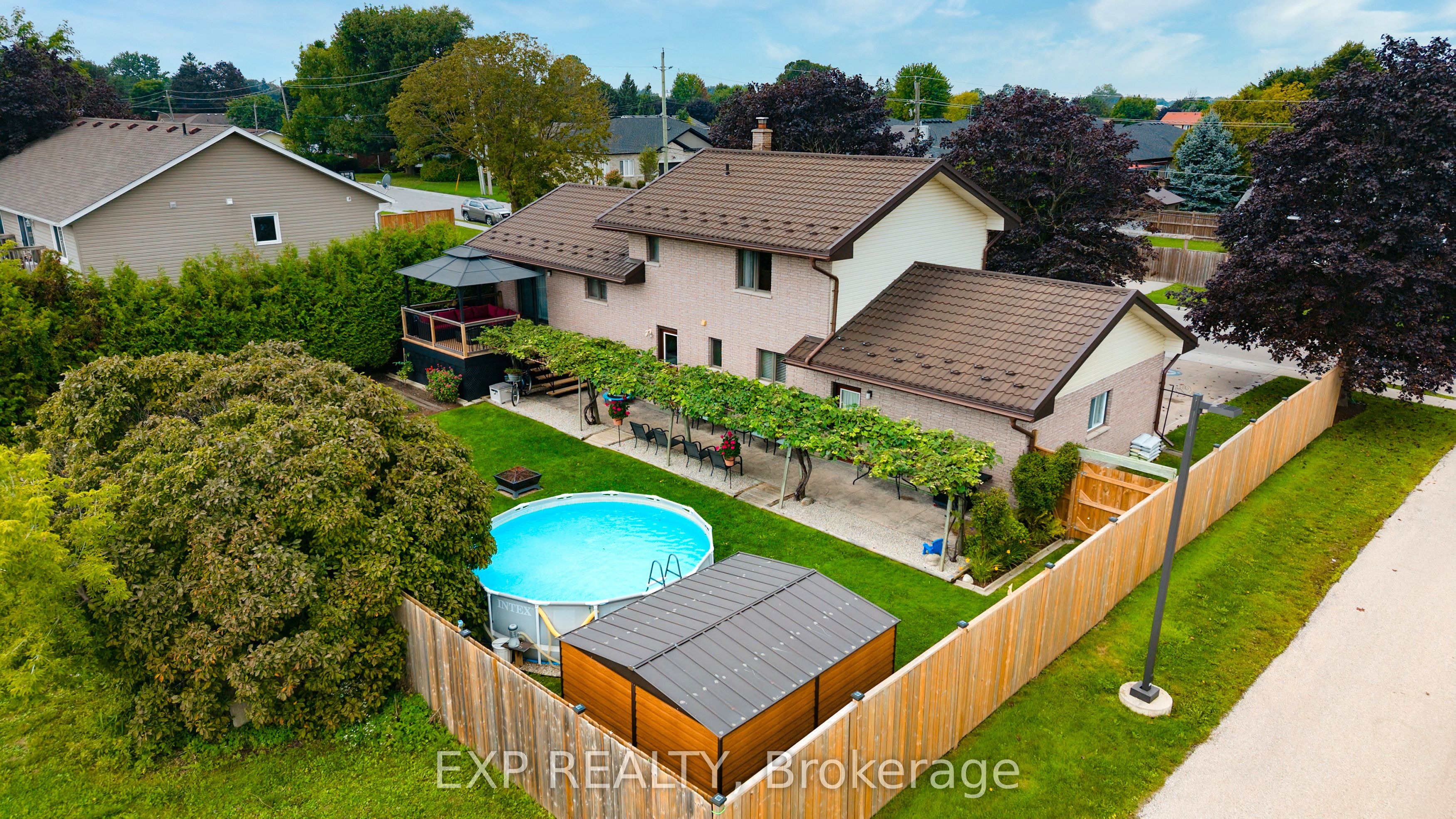 590 Albert Avenue N, North Perth, ON N4W 1V5 photo 5