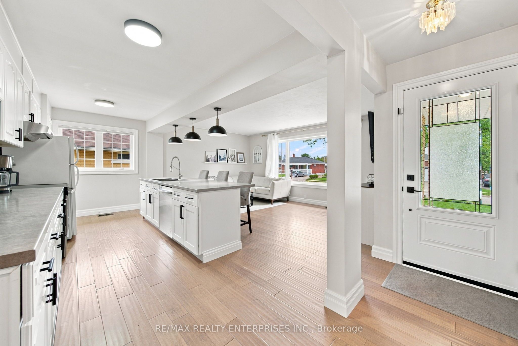 56 Alexander Avenue, Cambridge, ON N1R 5K7 photo 4