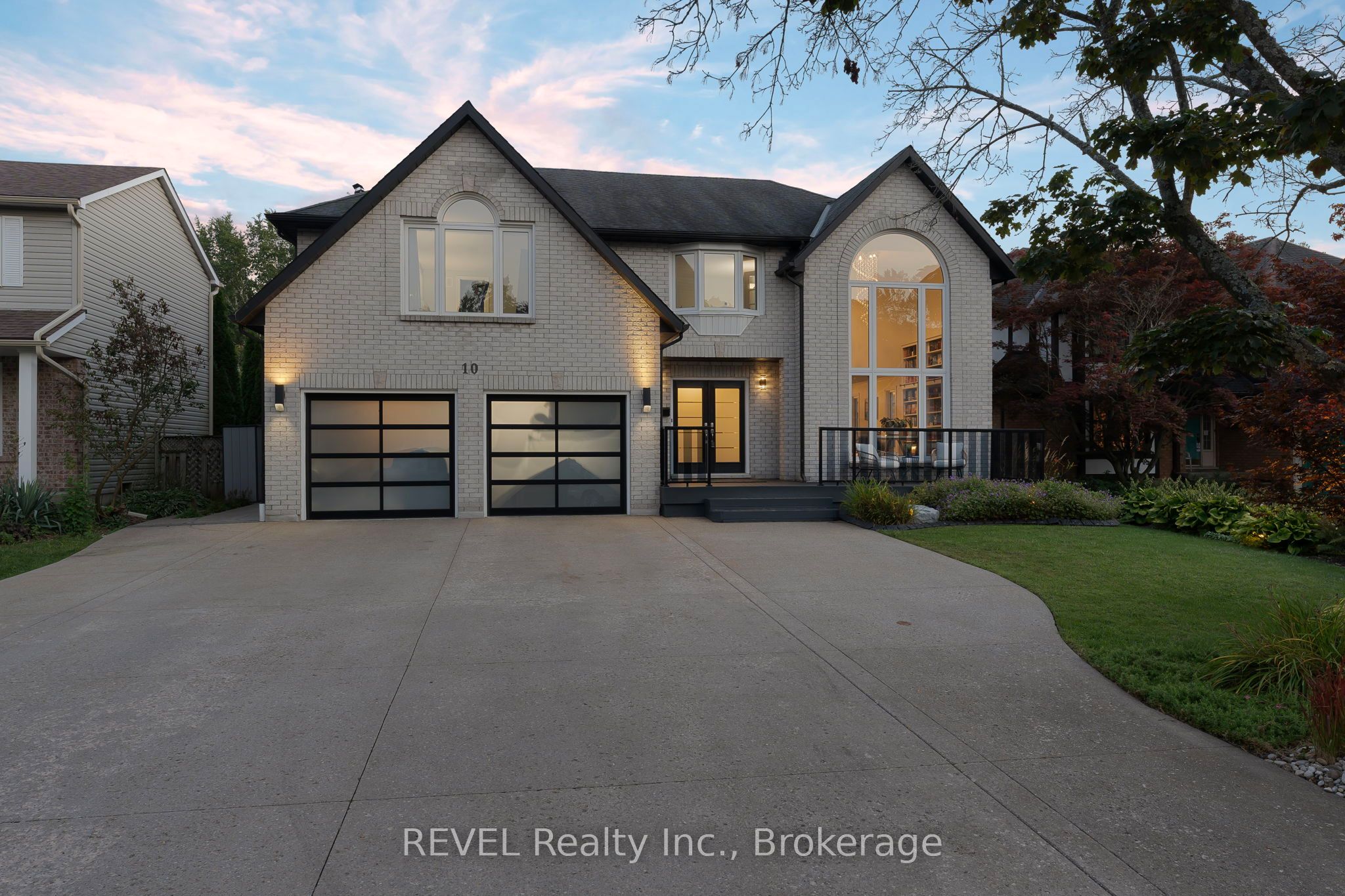 10 Meadowbrook Lane, Pelham, ON L0S 1E4 photo 2