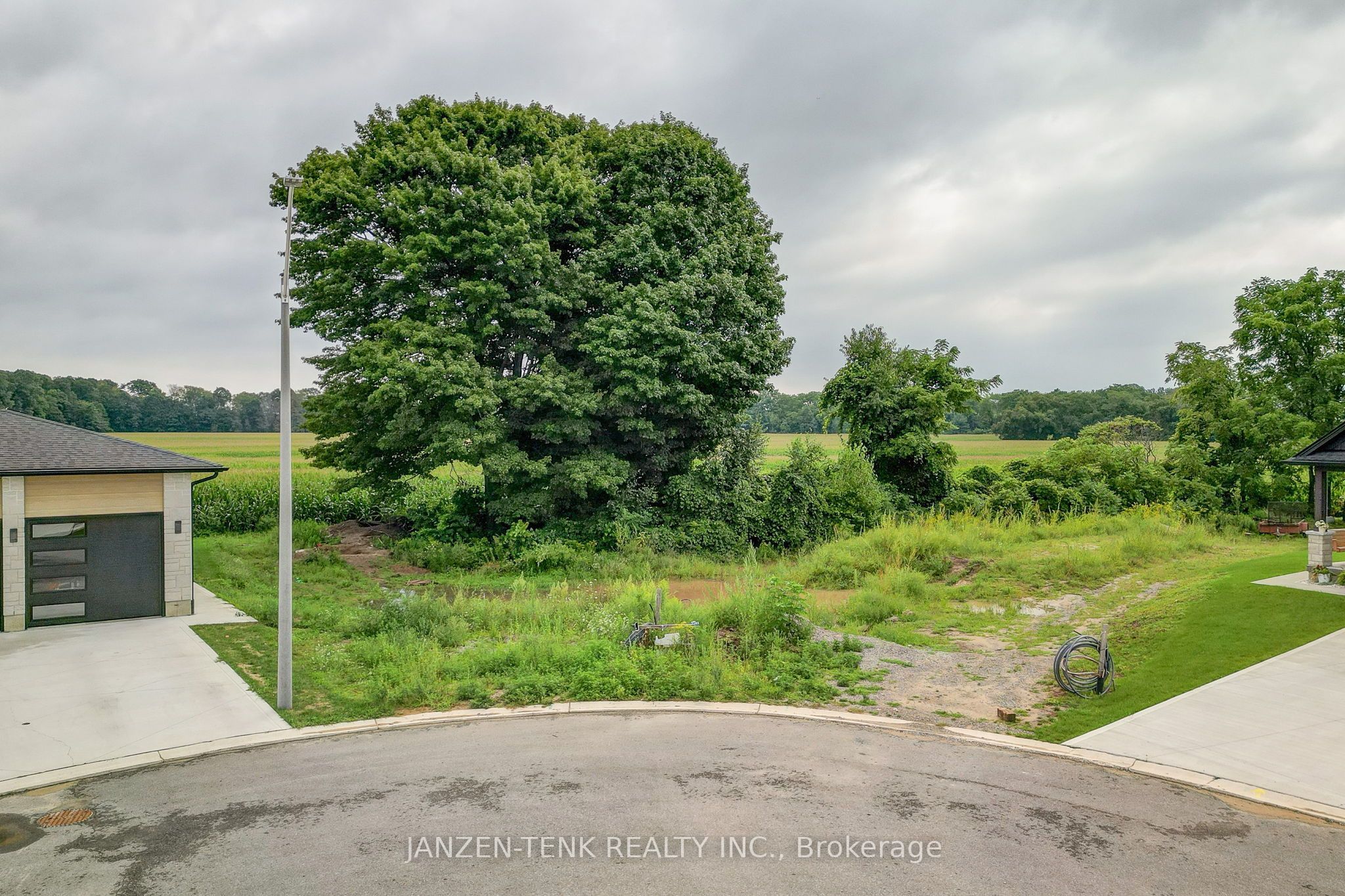 16 Charles Court, Bayham, ON N0J 1T0