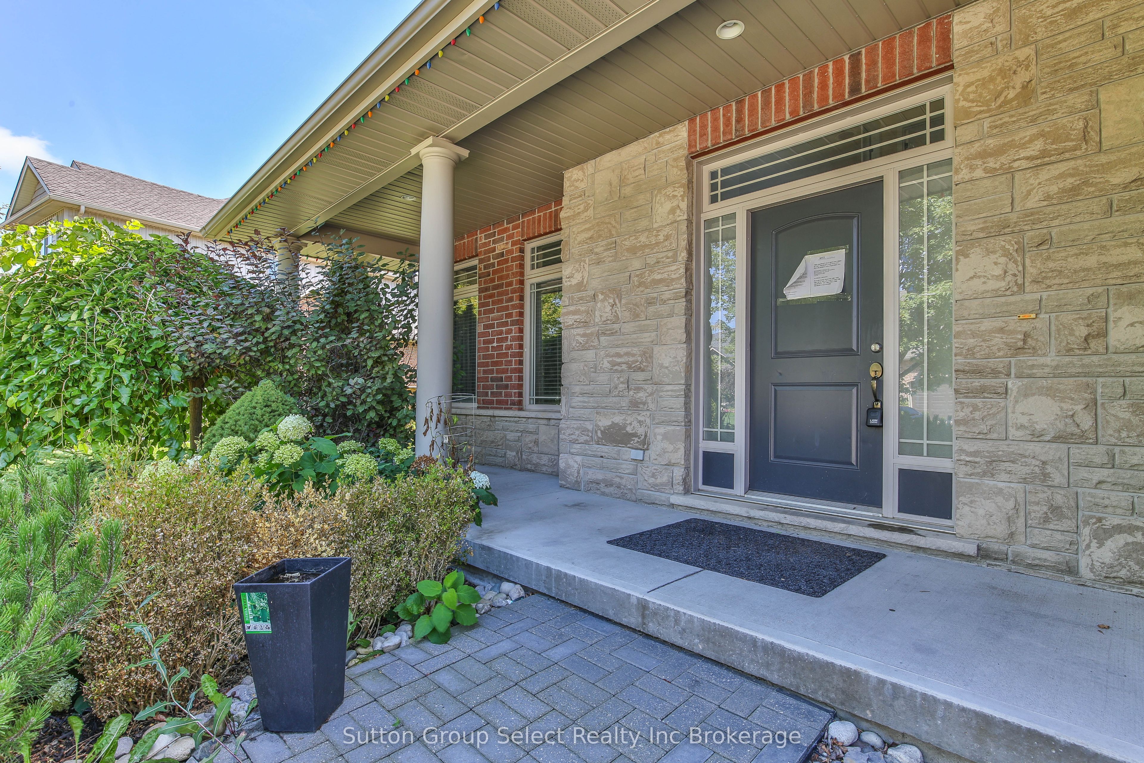 26 Westview Court, Woodstock, ON N4T 0B8 photo 2
