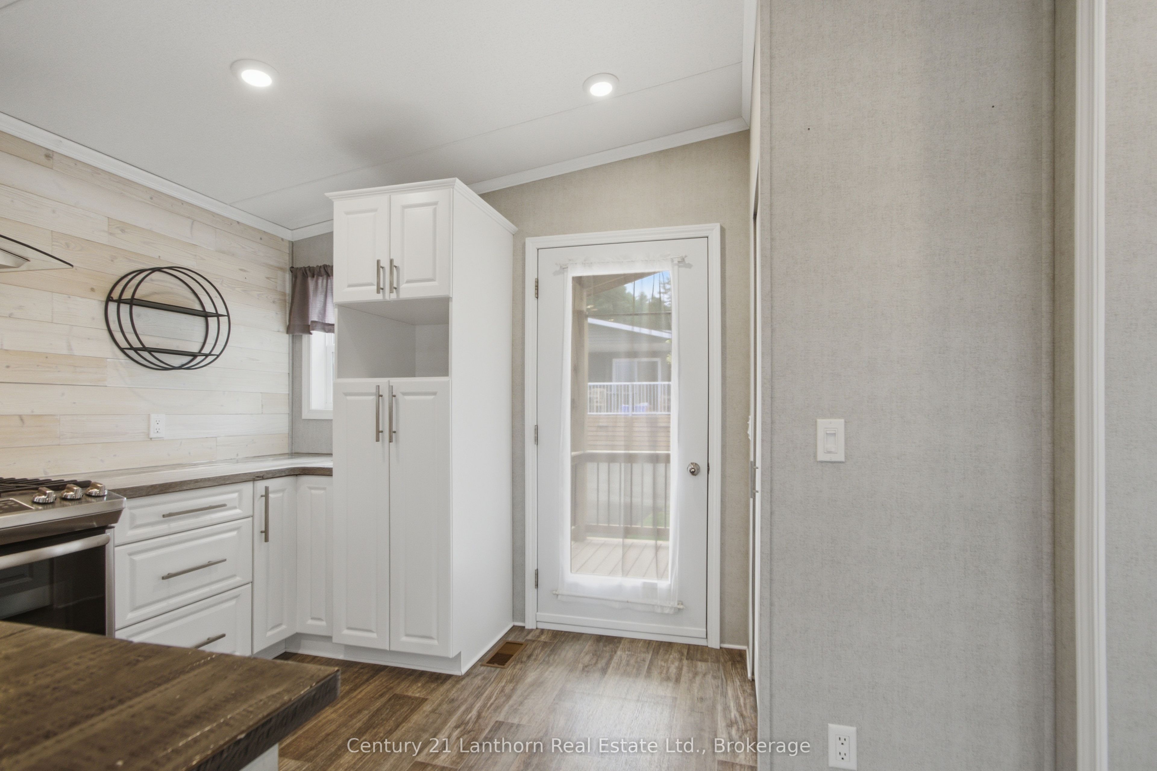 484 Frankford Stirling Road 18, Quinte West, ON K0K 2C0 photo 3
