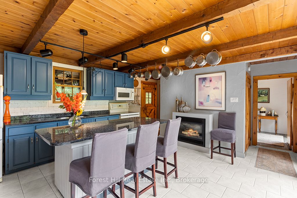 403288 Grey Road 4, West Grey, ON N0G 1R0 photo 3