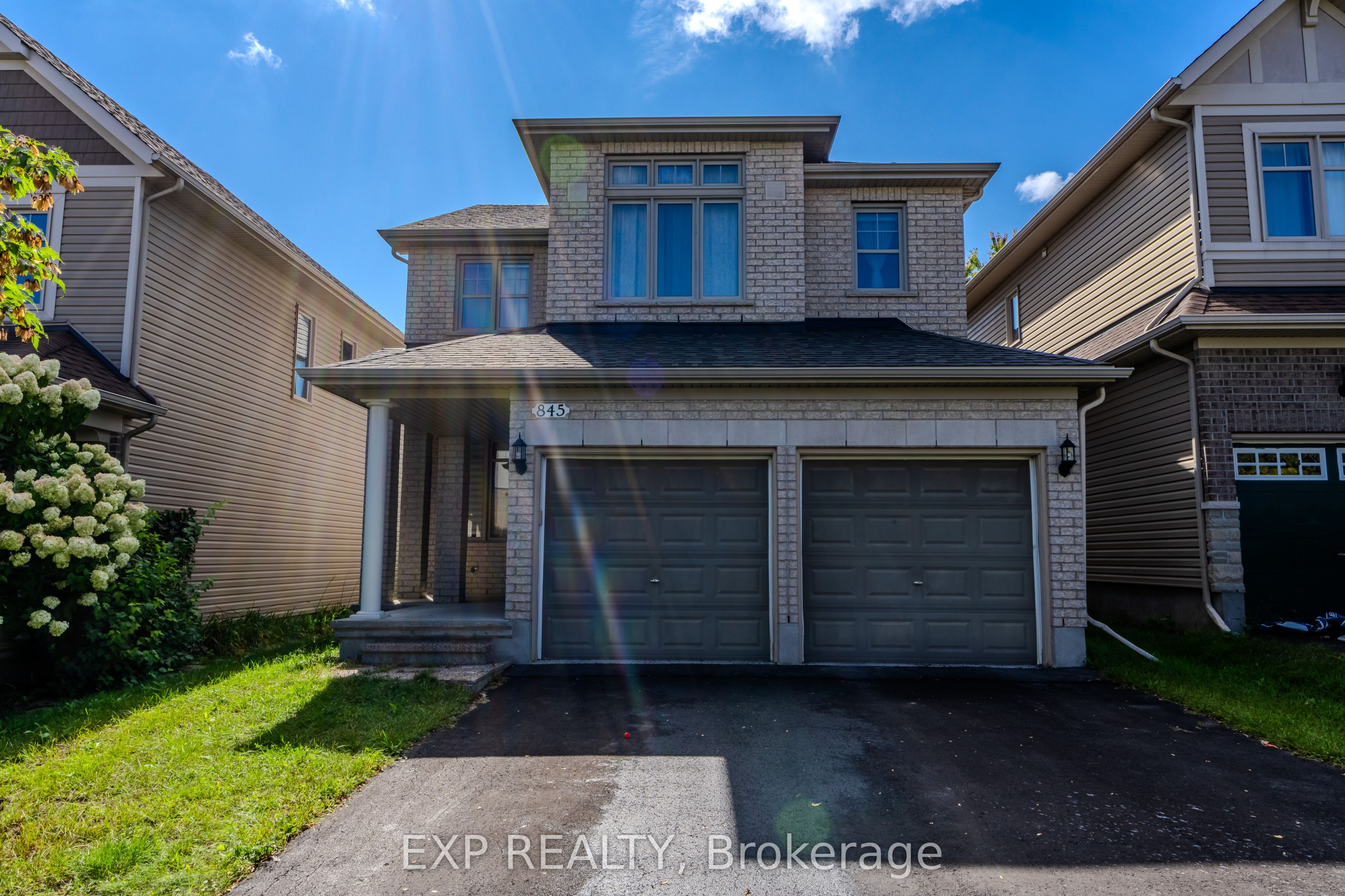 845 Contour Street, Orleans - Convent Glen and Area, ON K1W 0G6