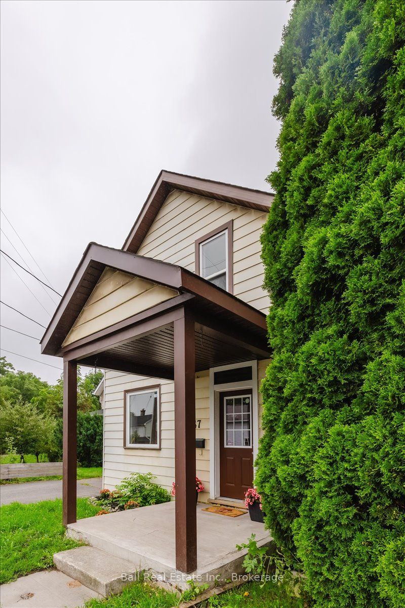 47 Park Street S, Peterborough, ON K9J 3R6 photo 2